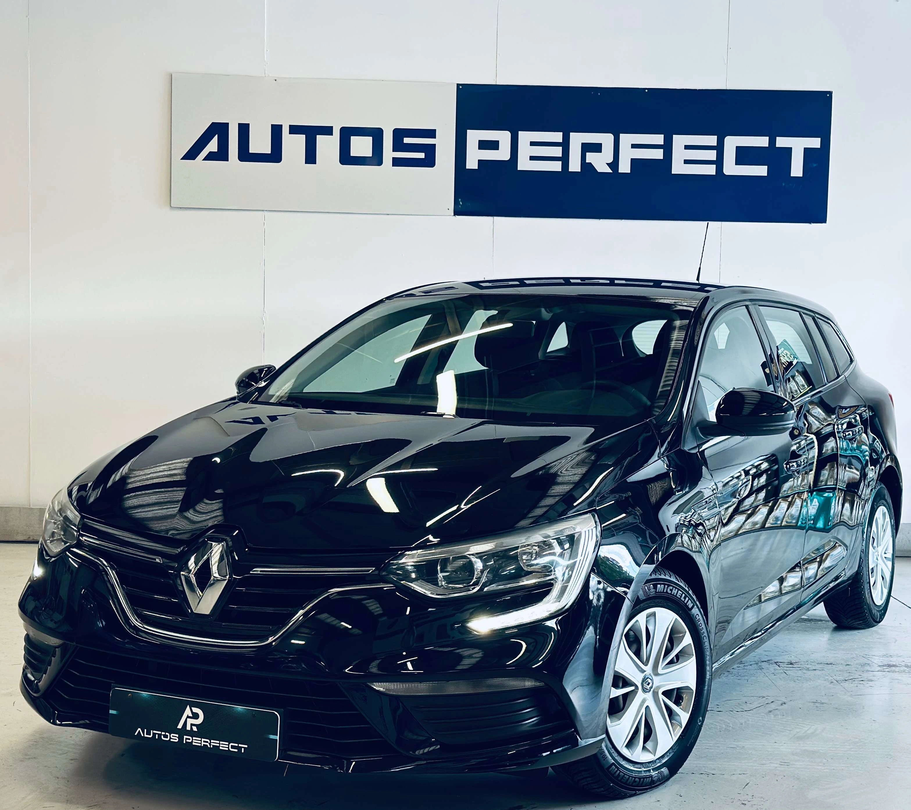 Renault Megane 1.2 TCe BLUETOOTH LIM JA15 CLIM ISOFIX