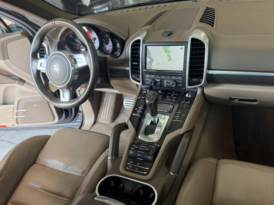 Porsche Cayenne 4.8 V8 S TIPTRONIC A