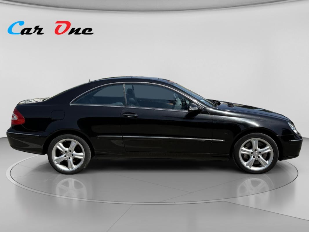 Mercedes-Benz Clk 500 5.0 V8 305cv Avantgarde BVA7