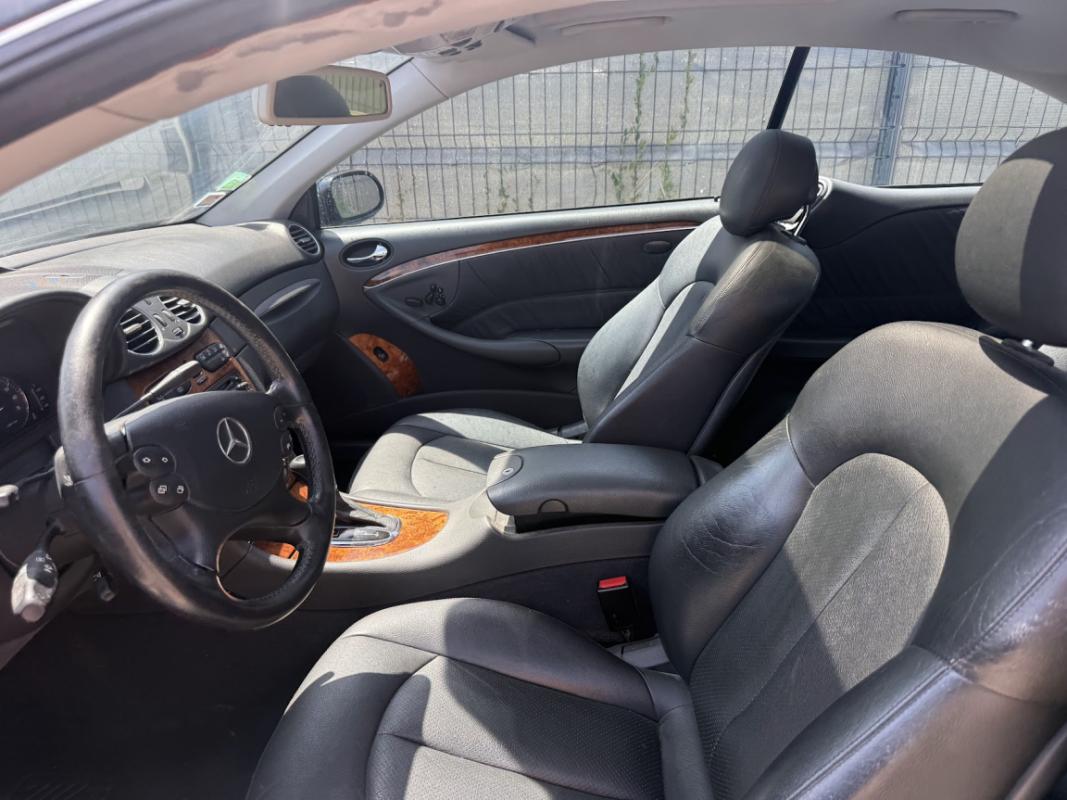 Mercedes-Benz Clk 500 5.0 V8 305cv Avantgarde BVA7