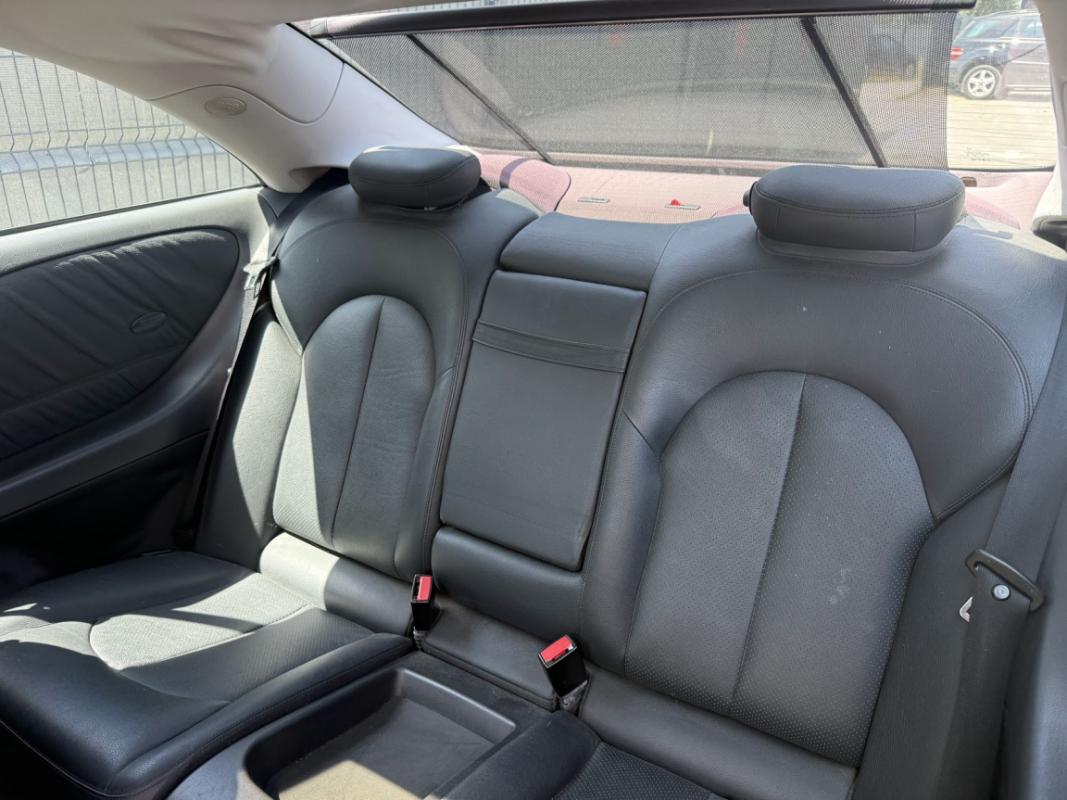 Mercedes-Benz Clk 500 5.0 V8 305cv Avantgarde BVA7