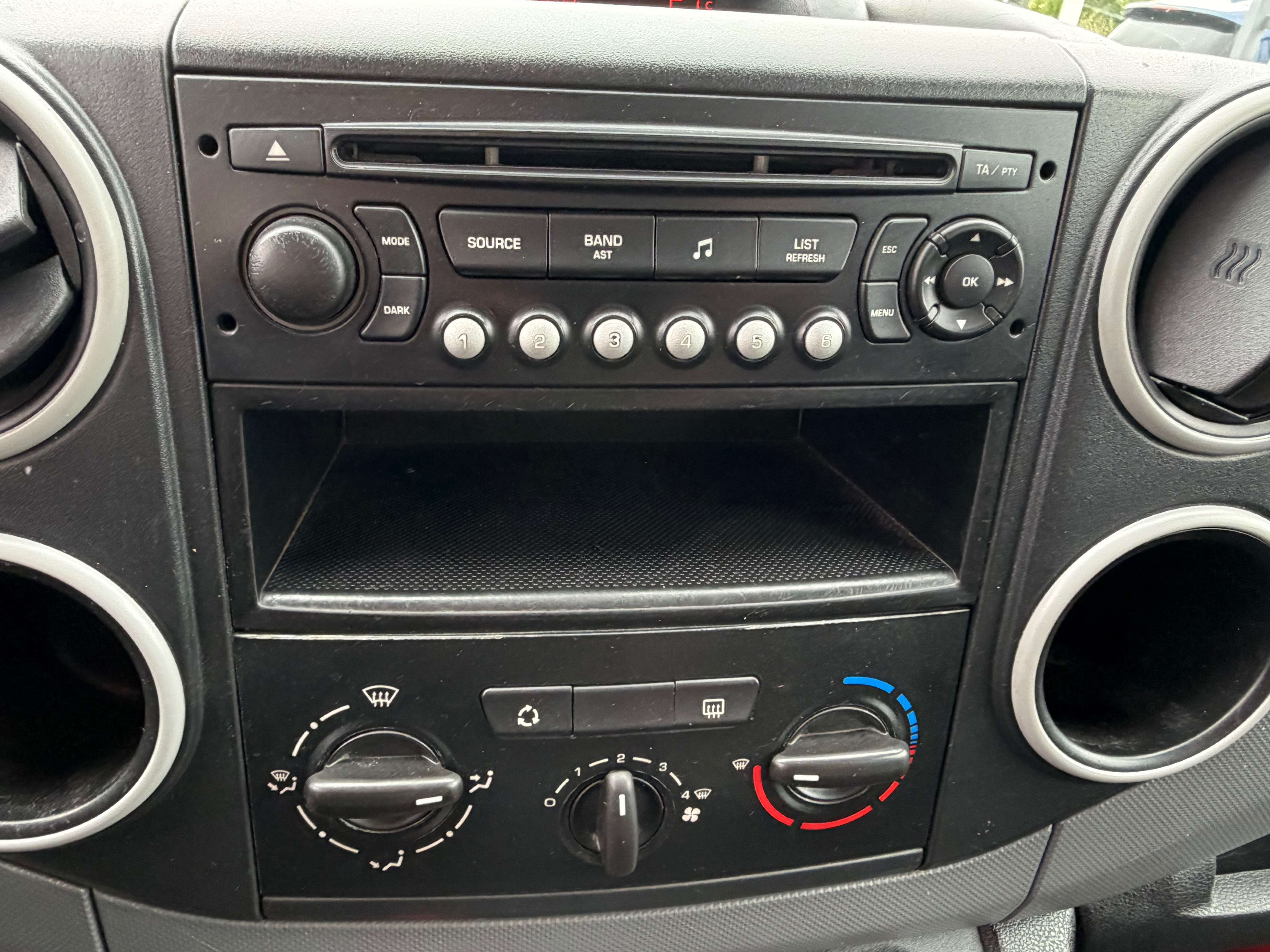 Citroen Berlingo 1.6 hdi utilitaire*3 PLACES*
