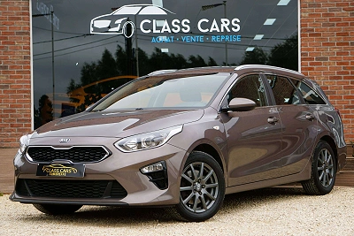 Kia Ceed SW / cee'd SW 1.6 CRDi Navi Edition ISG CAMERA CARPLAY CARNET COMPLET CLIMTRONIC LED