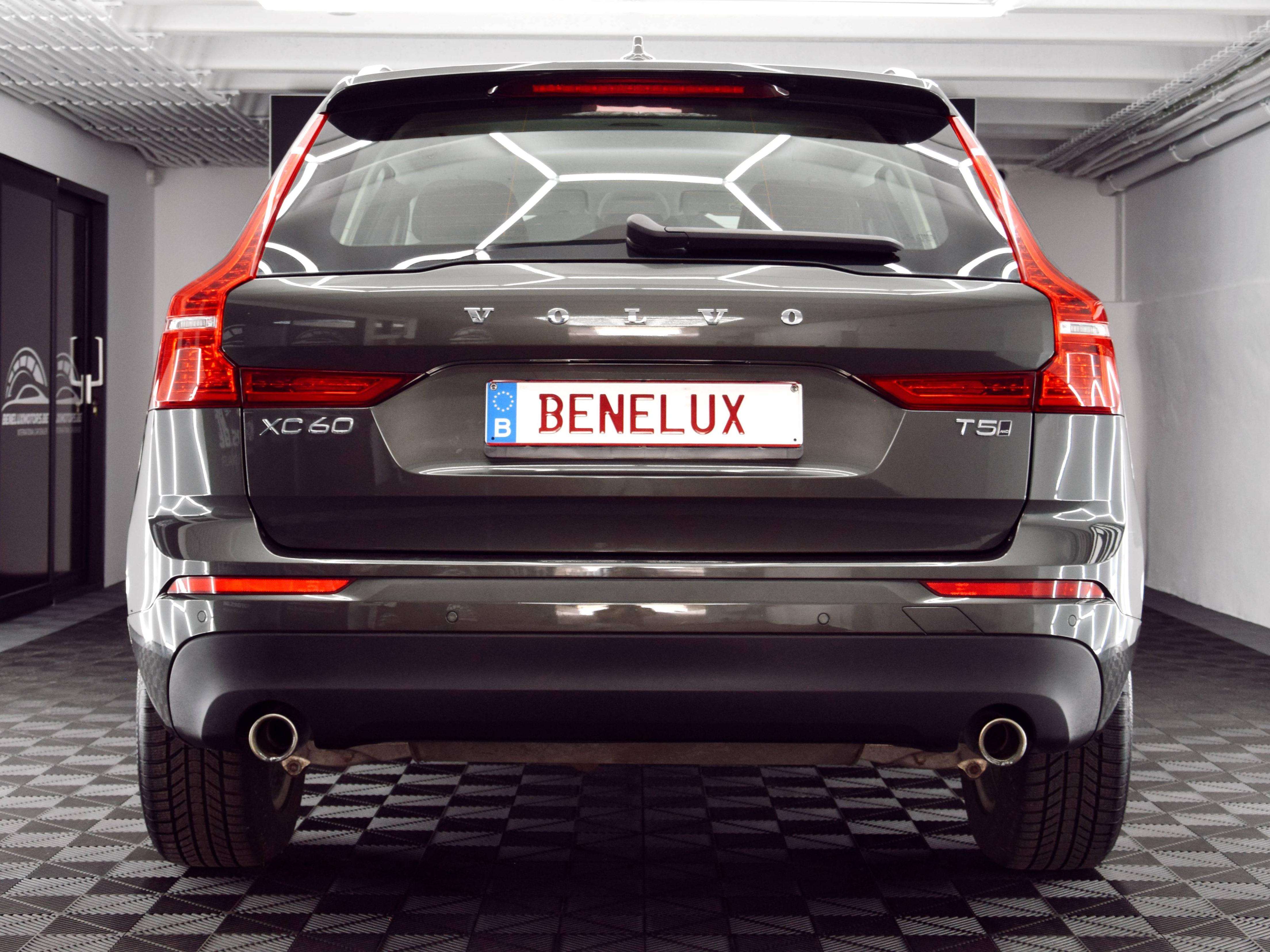 Volvo XC60 XC60 2.0 T5  Momentum Geartronic