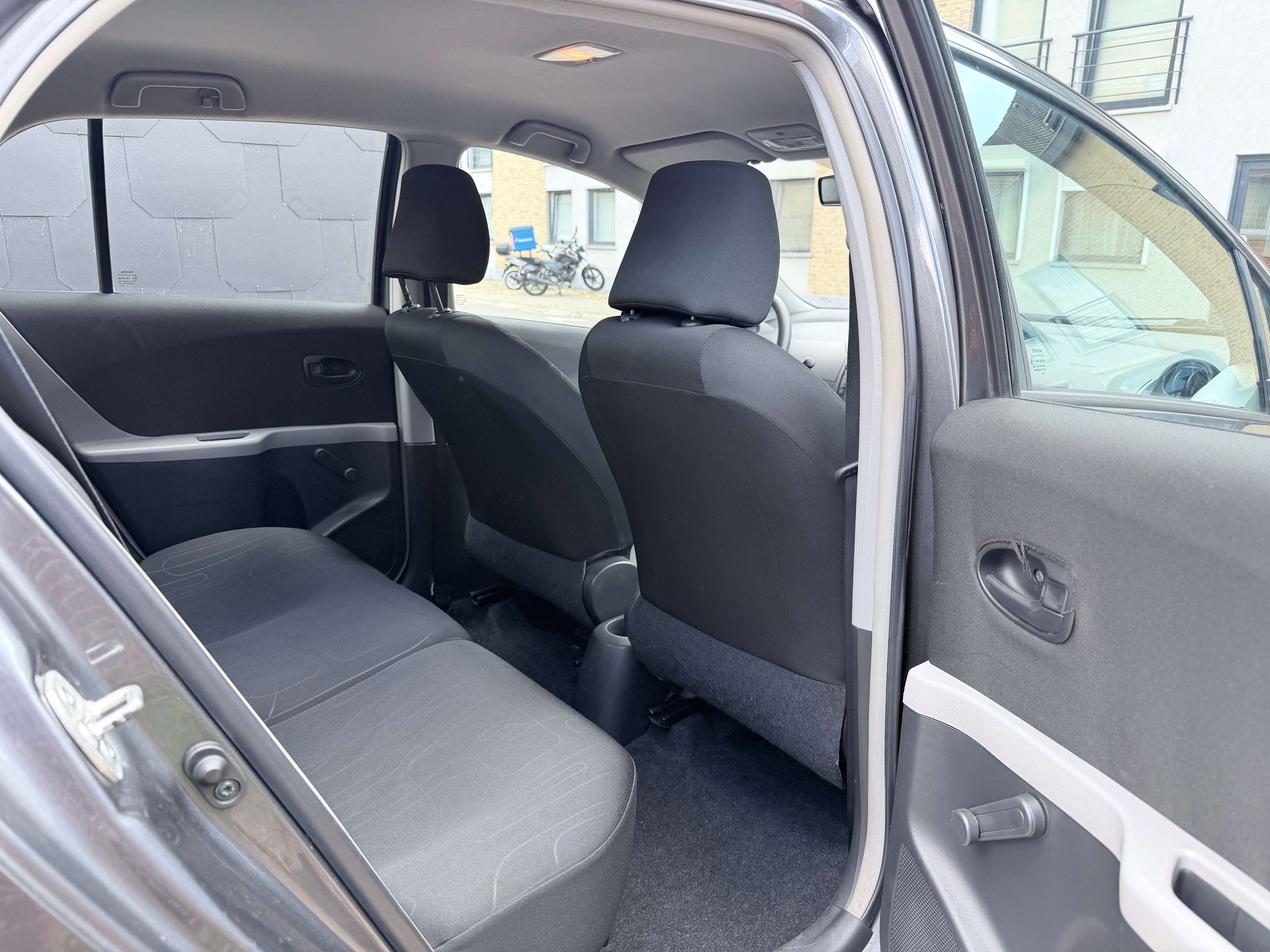 Toyota Yaris 1.0 I EDITION NATURA