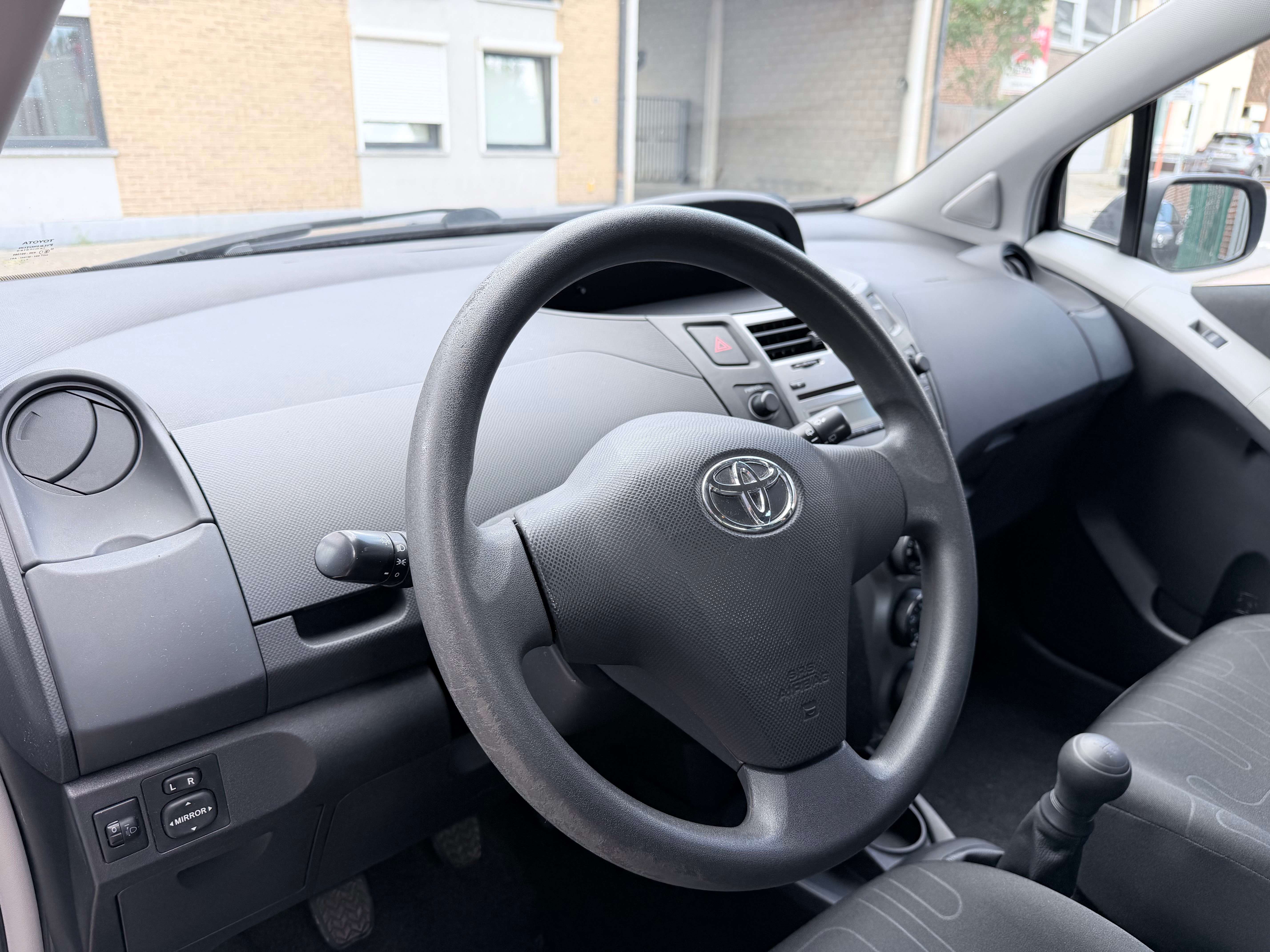 Toyota Yaris 1.0 I EDITION NATURA