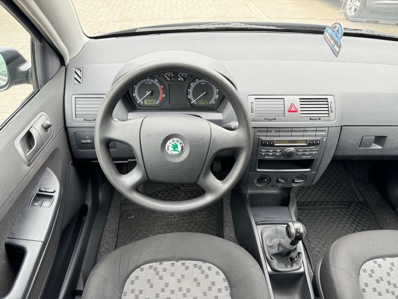 Skoda Fabia 1.2i Benzine ** 1 JAAR GARANTIE ** !!
