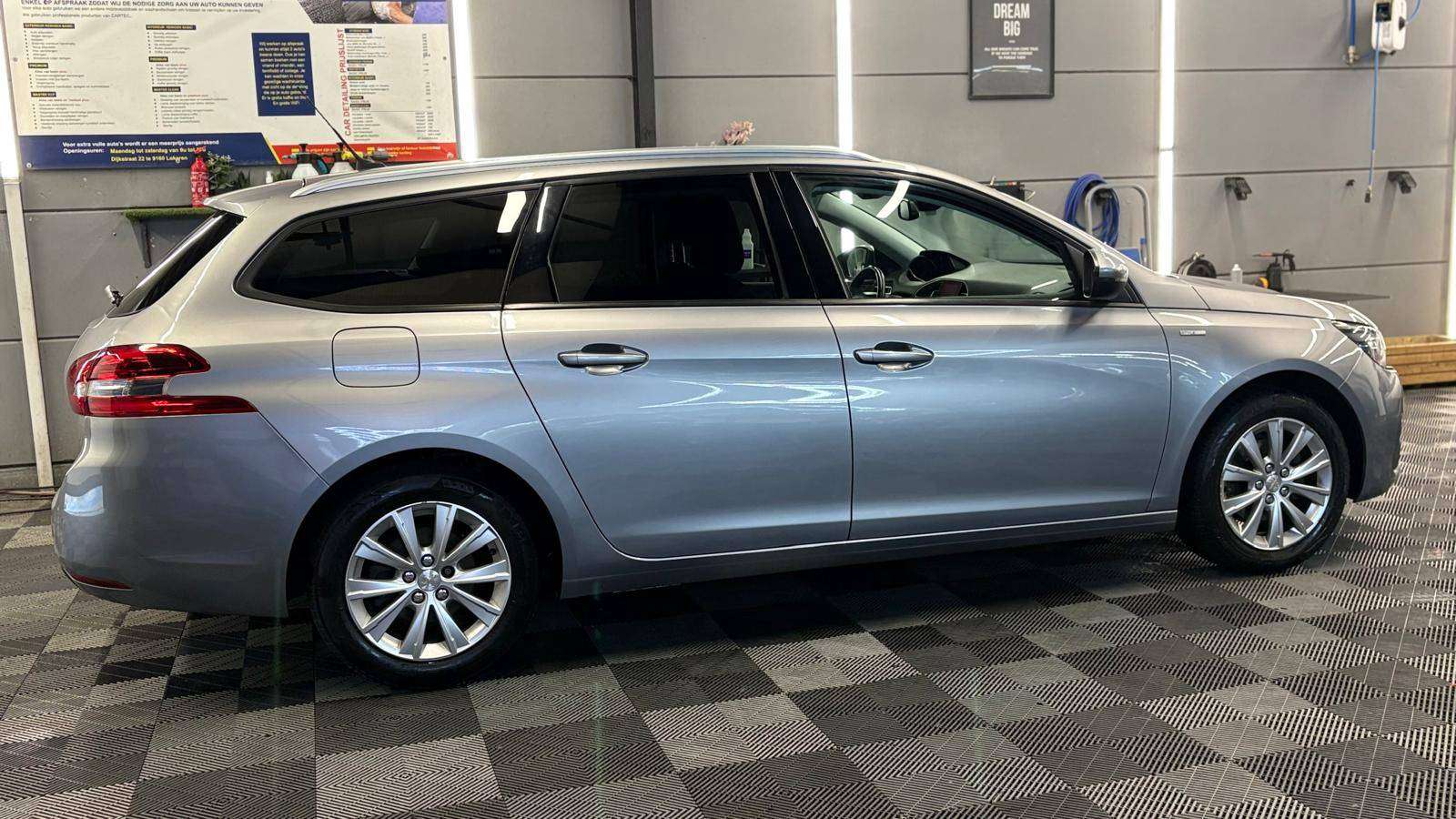 Peugeot 308 308  SW 1.2 PureTech bj. 2018 Euro 6