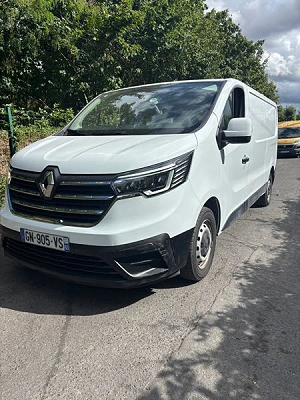Renault Trafic III (3) 2.0 FOURGON L2H1 3000 KG BLUE DCI 130 CONFORT