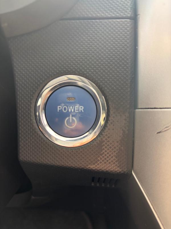 Toyota Auris BOITE AUTO HBRYDE 1.8 VVT-i 86KM CHAÎNE DE DISTRIBUTION CARPLAY GPS BLUETOOTH