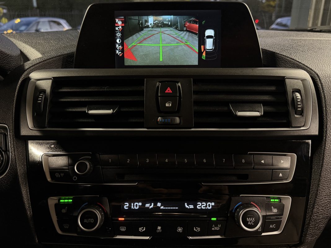 Bmw Serie 1 F20 PHASE 2 LCI 118i 1.5 136 Cv 5 PORTES / INTERIEUR CUIR GPS BVM6 - GARANTIE AN