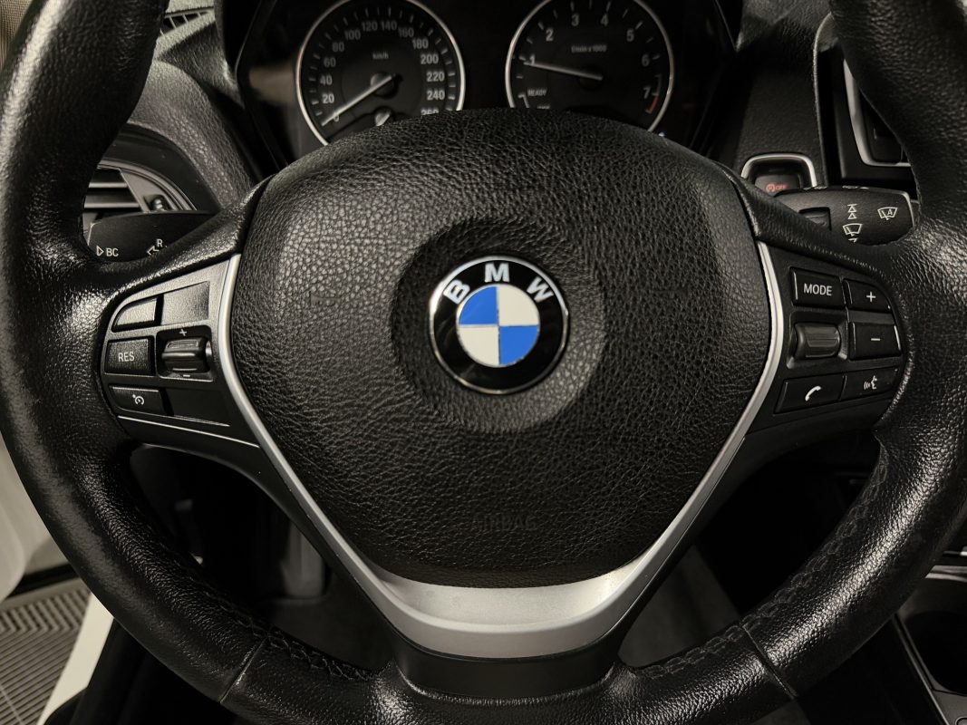 Bmw Serie 1 F20 PHASE 2 LCI 118i 1.5 136 Cv 5 PORTES / INTERIEUR CUIR GPS BVM6 - GARANTIE AN