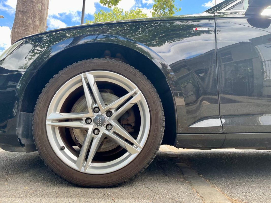 Audi A4 AVANT 2.0 TDI 150 S line