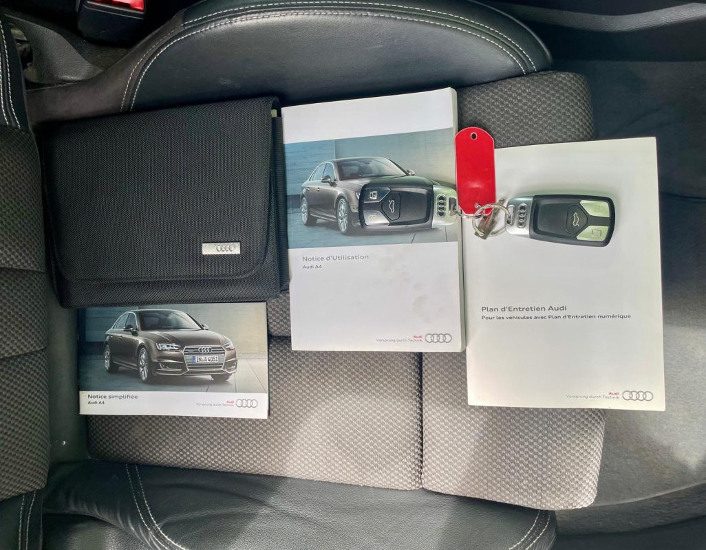 Audi A4 AVANT 2.0 TDI 150 S line