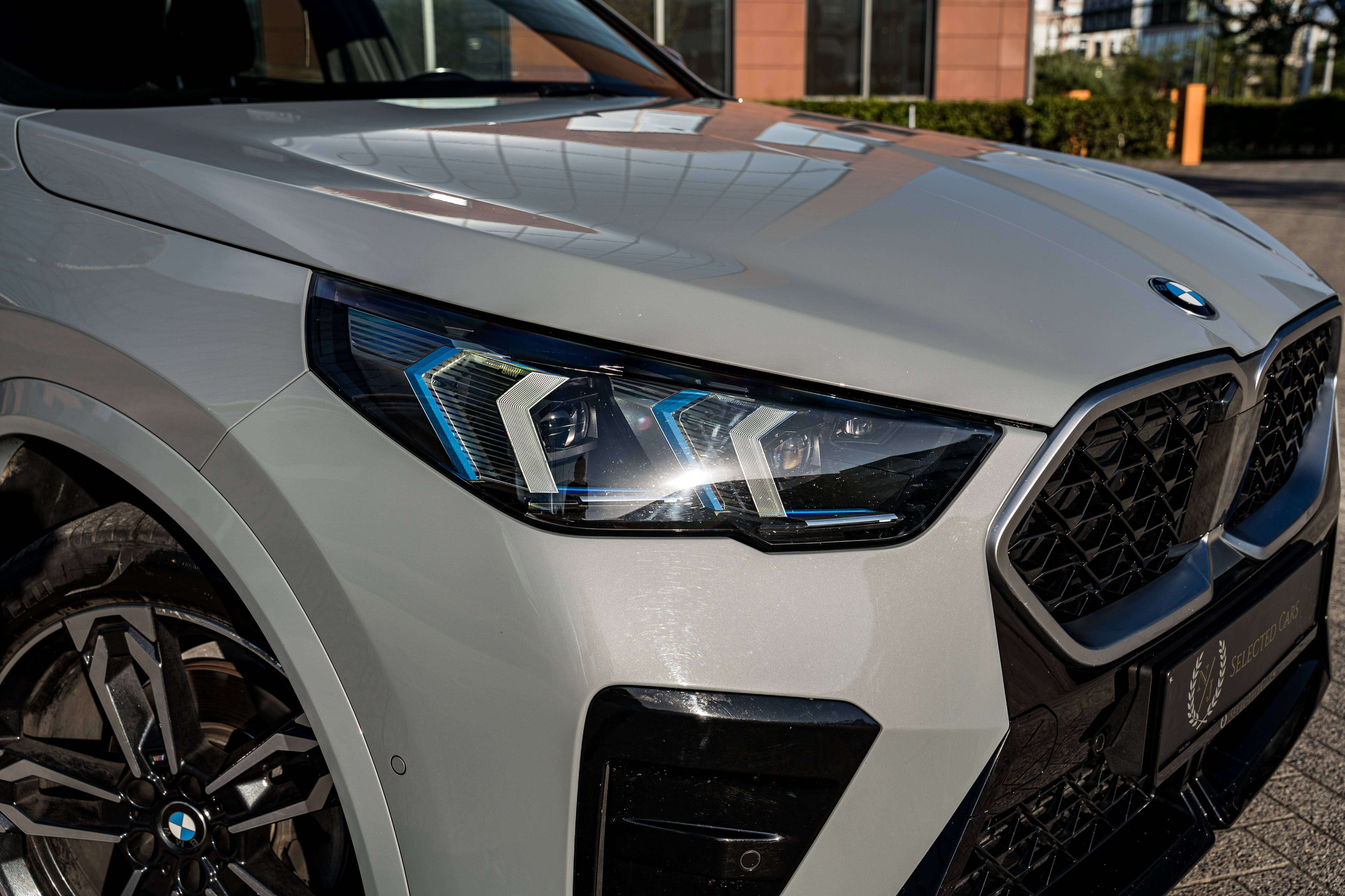 BMW X2 PACK M *LED*ALCANTARA/CUIR*BROOKLYN GRAU*SHADOW LINE