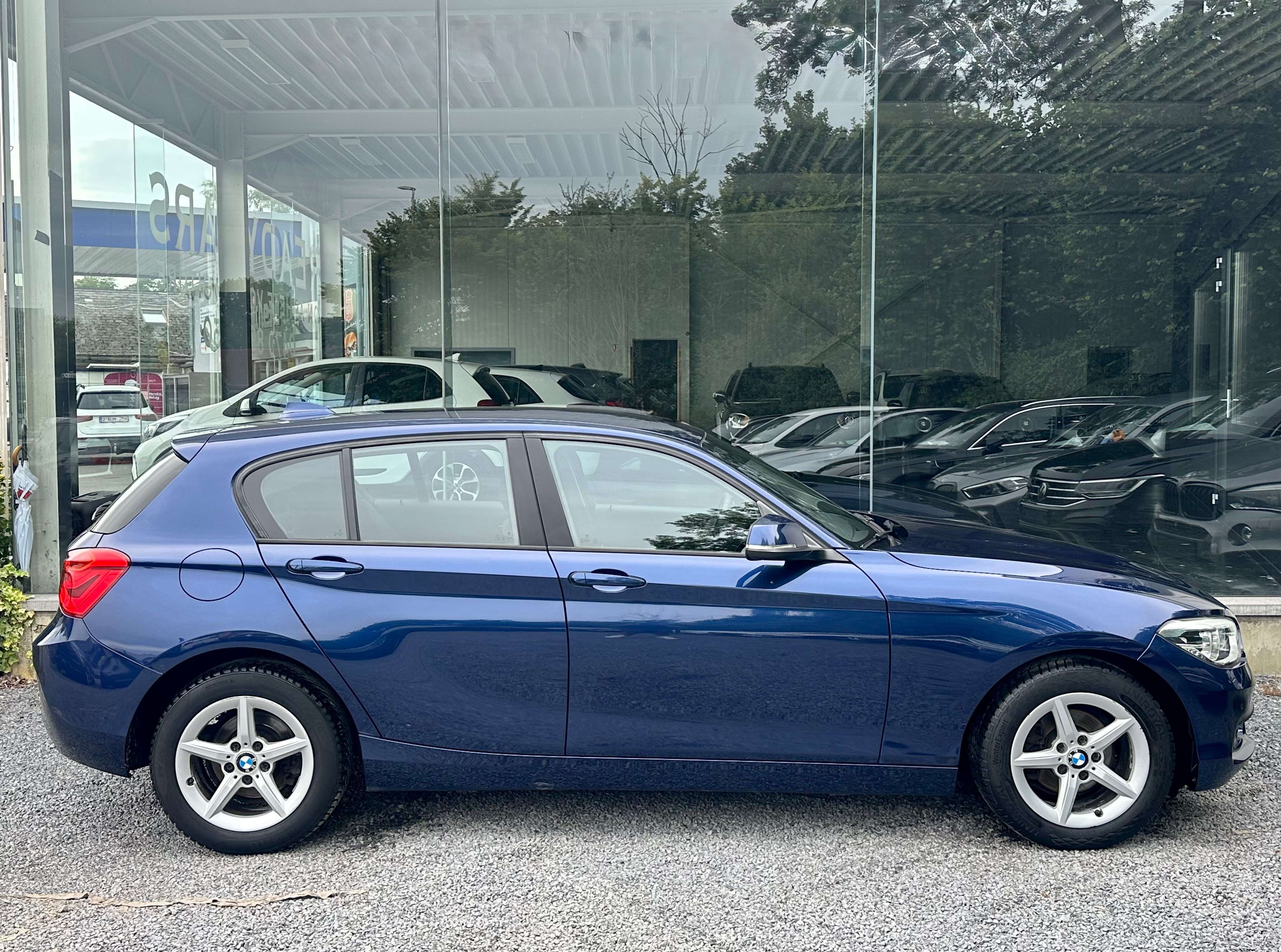 BMW 116 1.5*1ER PROP*LED*NAVI*CARNET COMPLET*GARANTIE