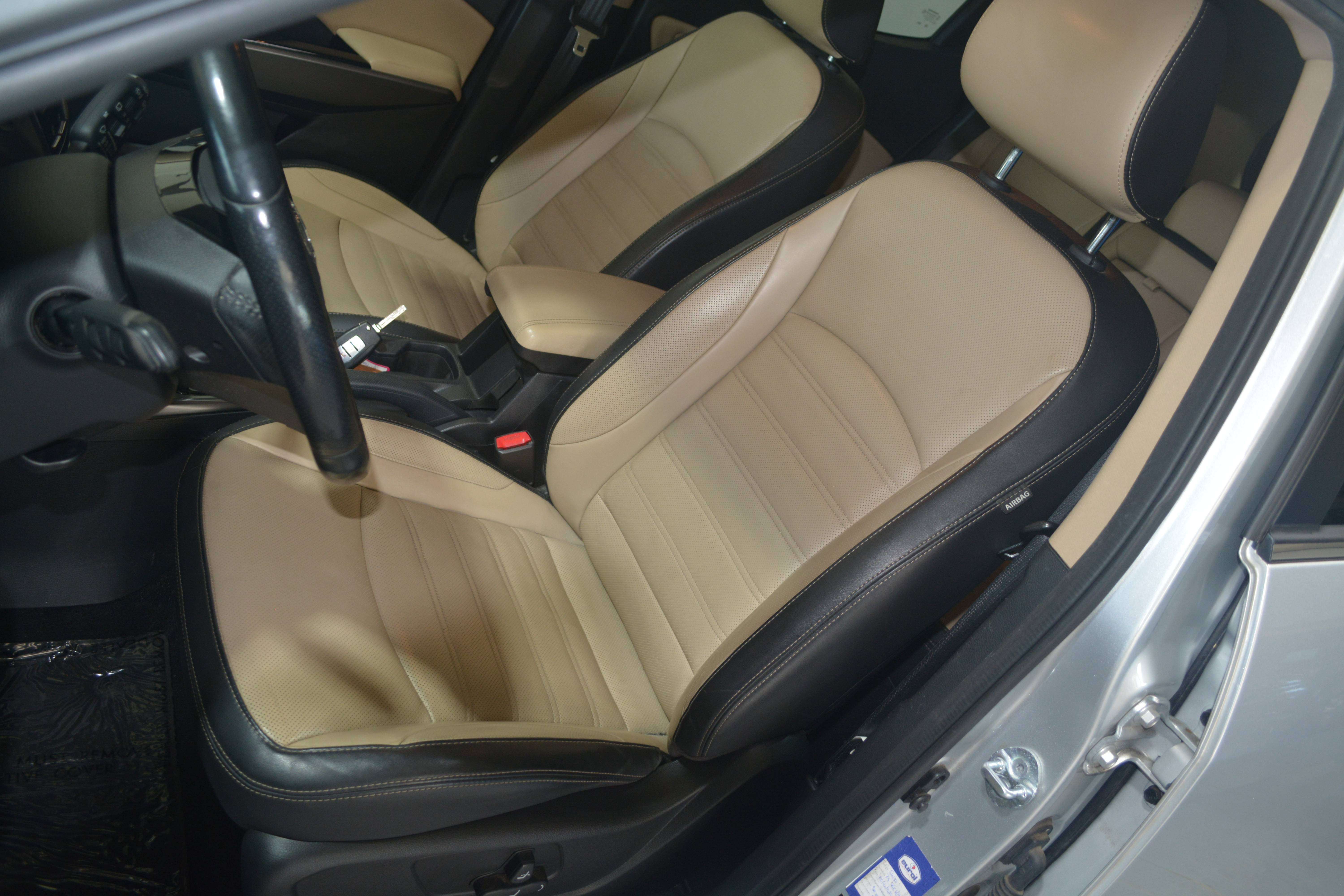 SsangYong XLV XLV 1.6i e-XGi 2WD Crystal /  LEDER / NAVI + CAMERA / FULL