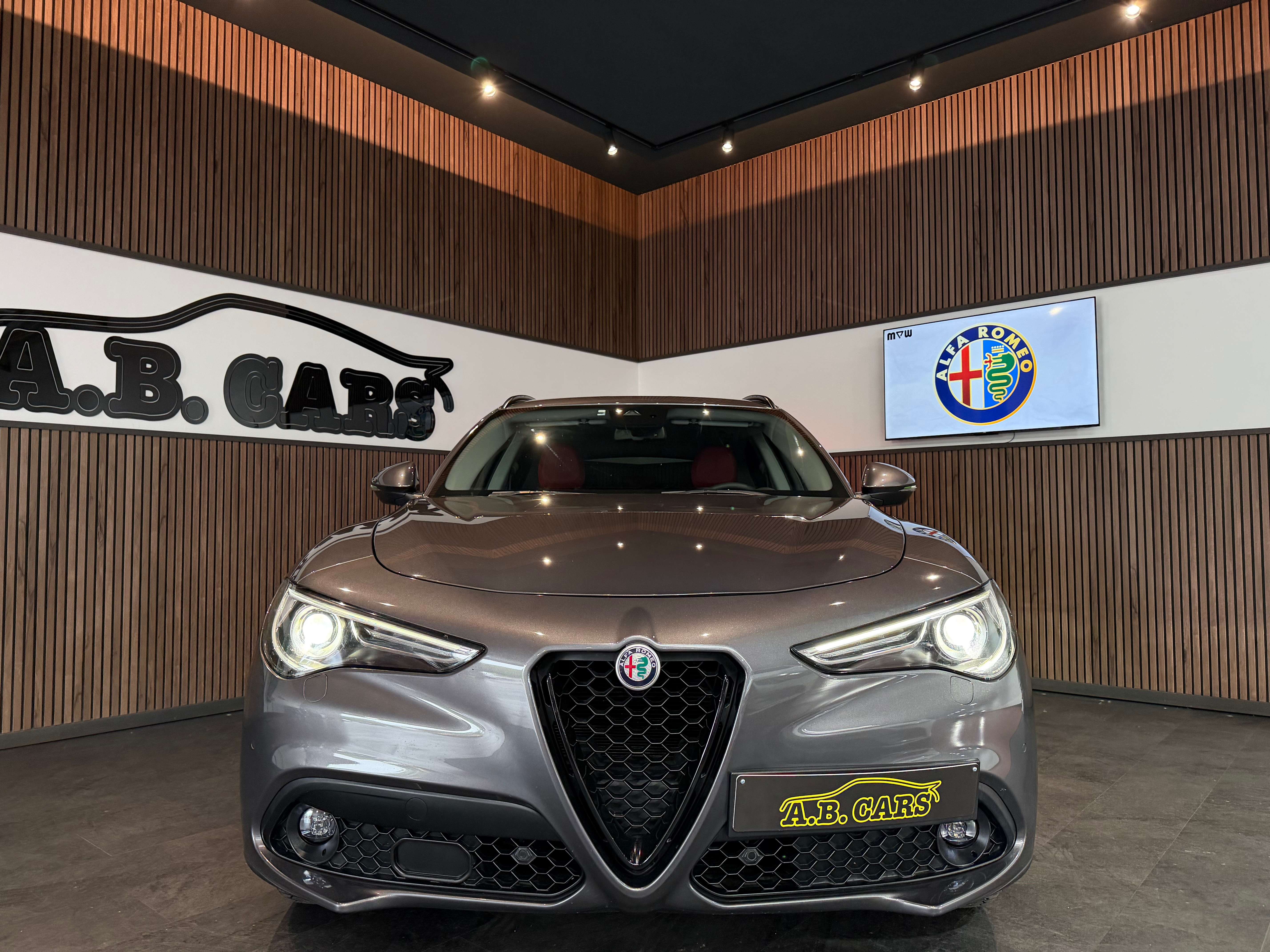 Alfa Romeo Stelvio 2.2 JTD - AUTOMATIQUE - GARANTIE 12MOIS