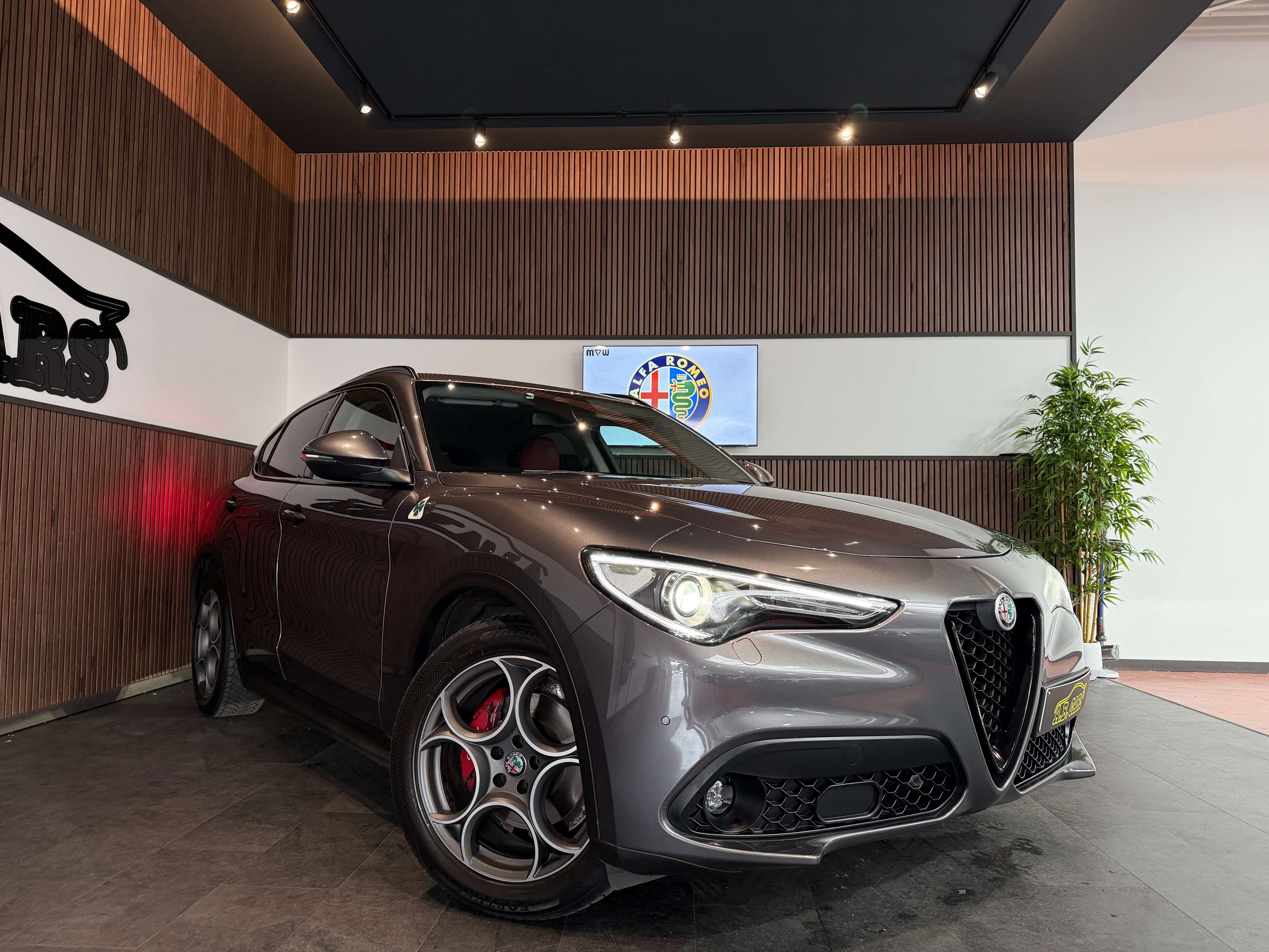 Alfa Romeo Stelvio 2.2 JTD - AUTOMATIQUE - GARANTIE 12MOIS