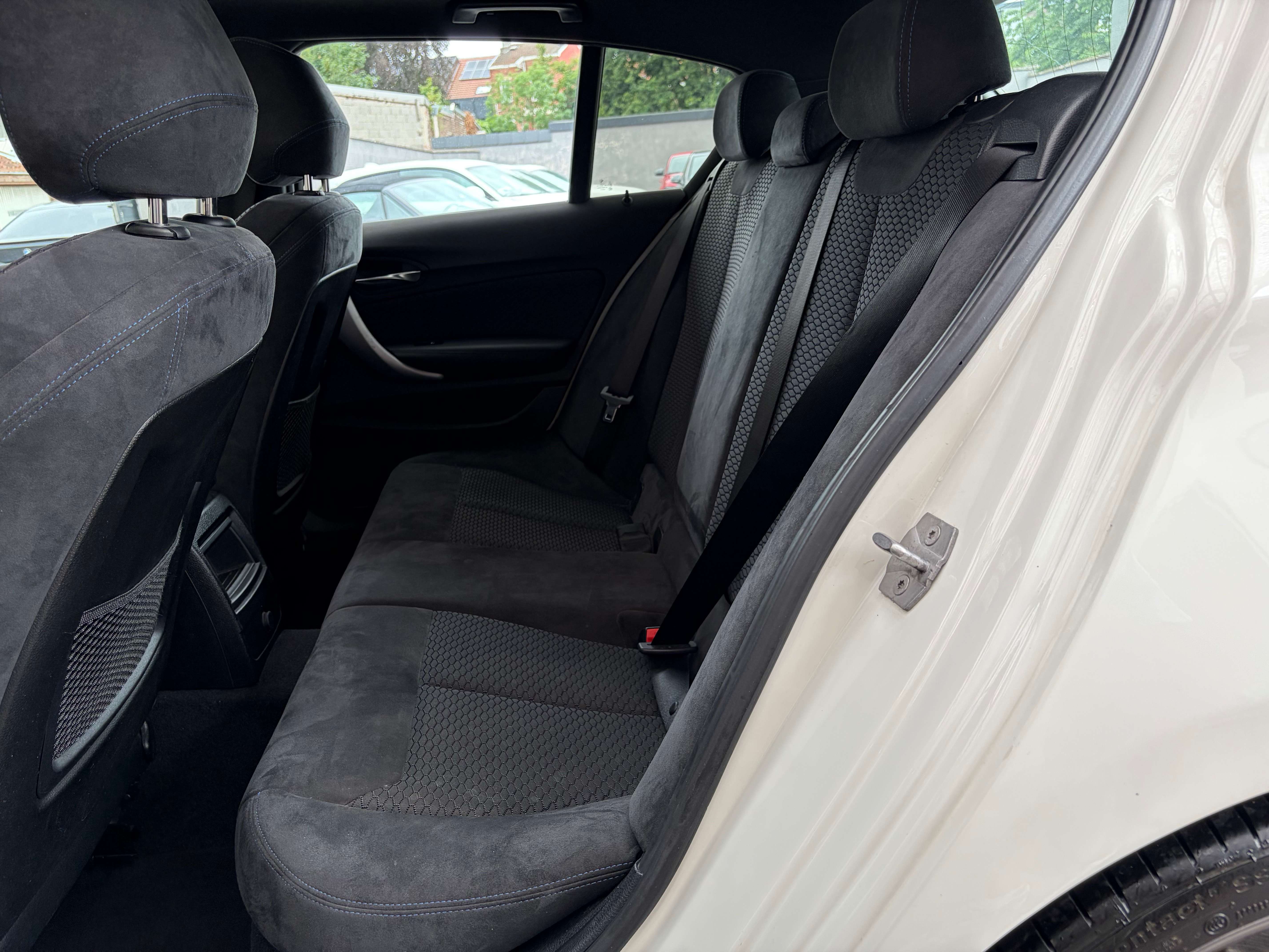 BMW 118 BMW 118i Pack M