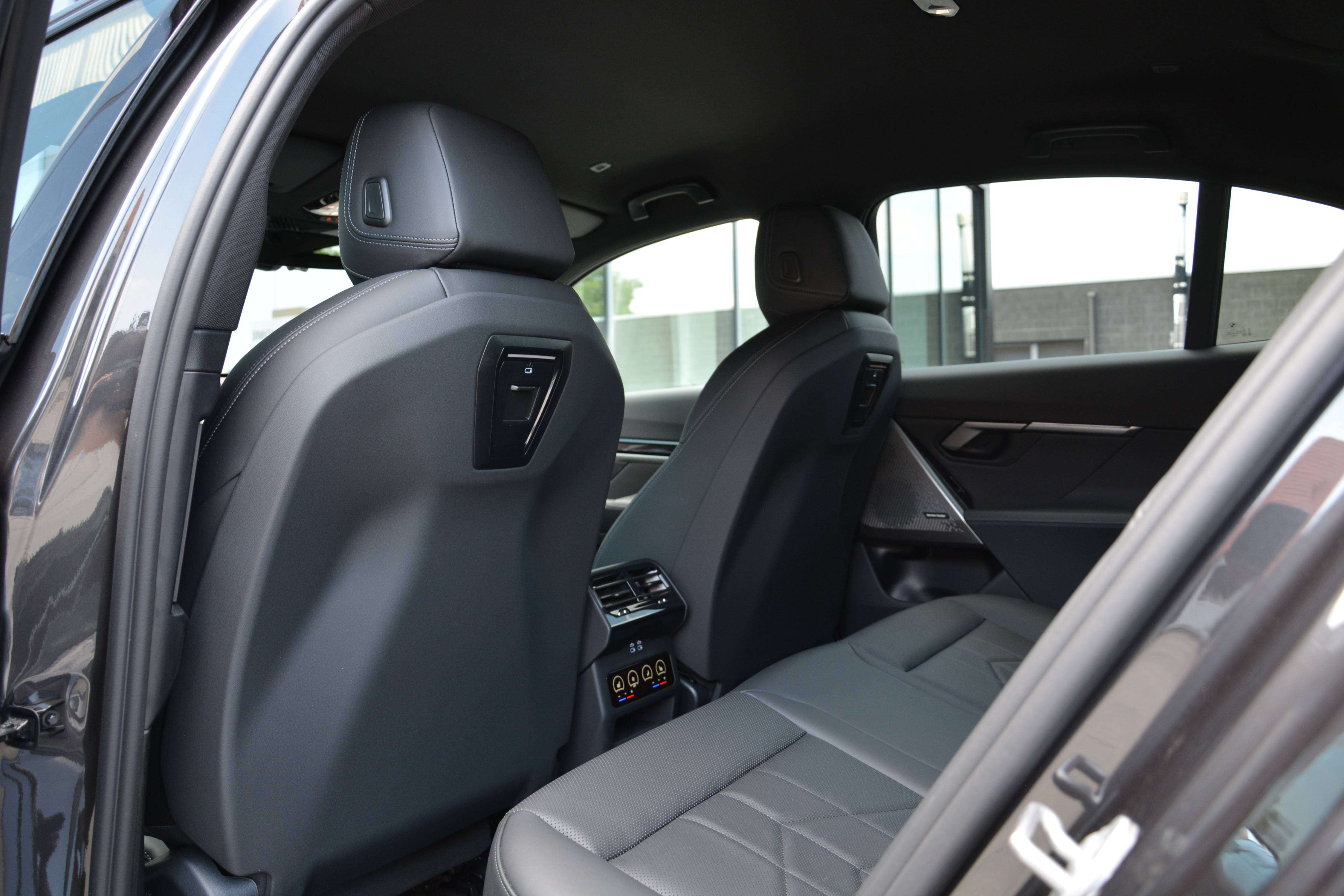 BMW 530 e M-Sport Pro/ACC/HUD/H&K/360cam/Keyless