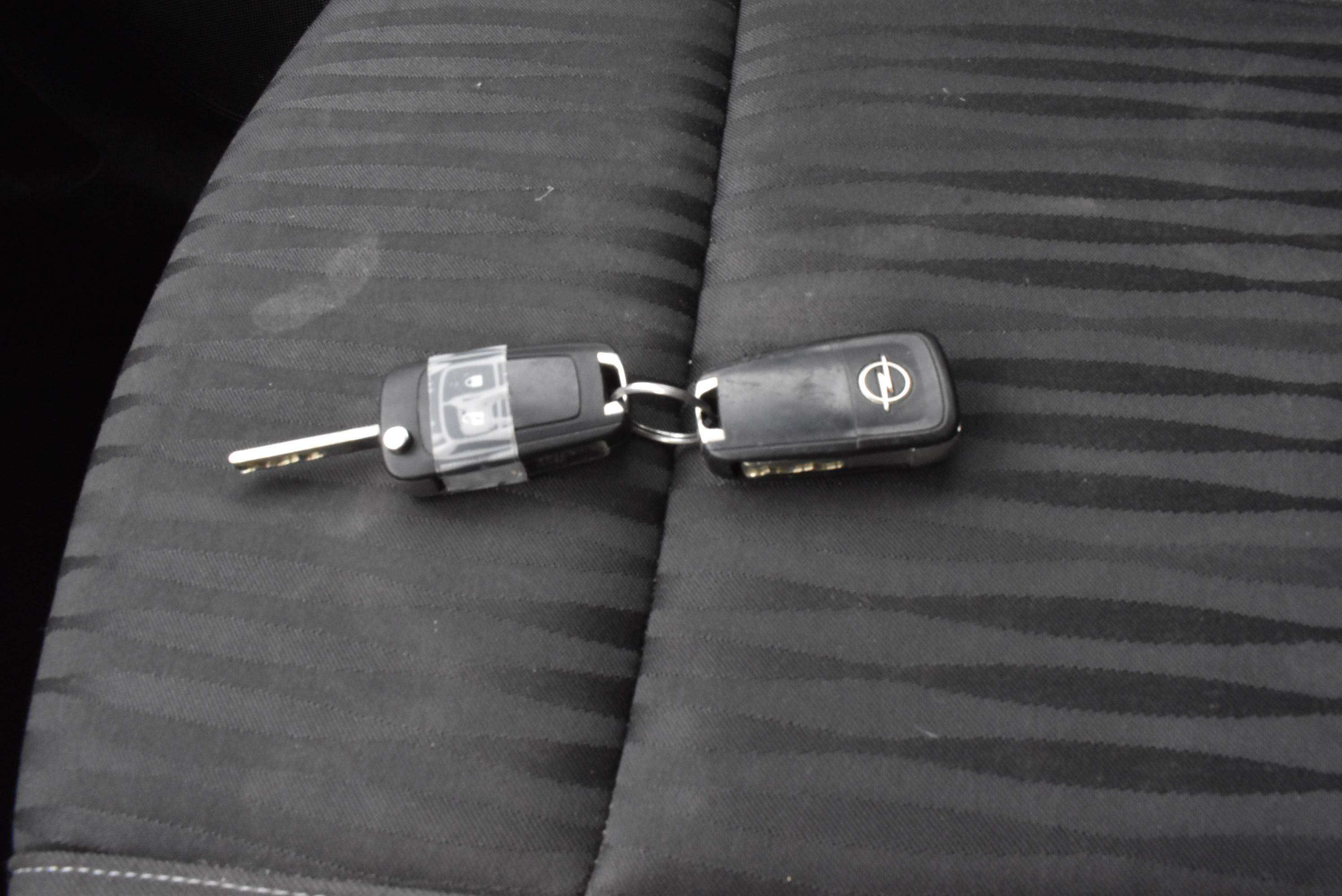 Opel Zafira Tourer 1.6 CDTi 7PL/Airco/GPS **B2B FIX PRICE**