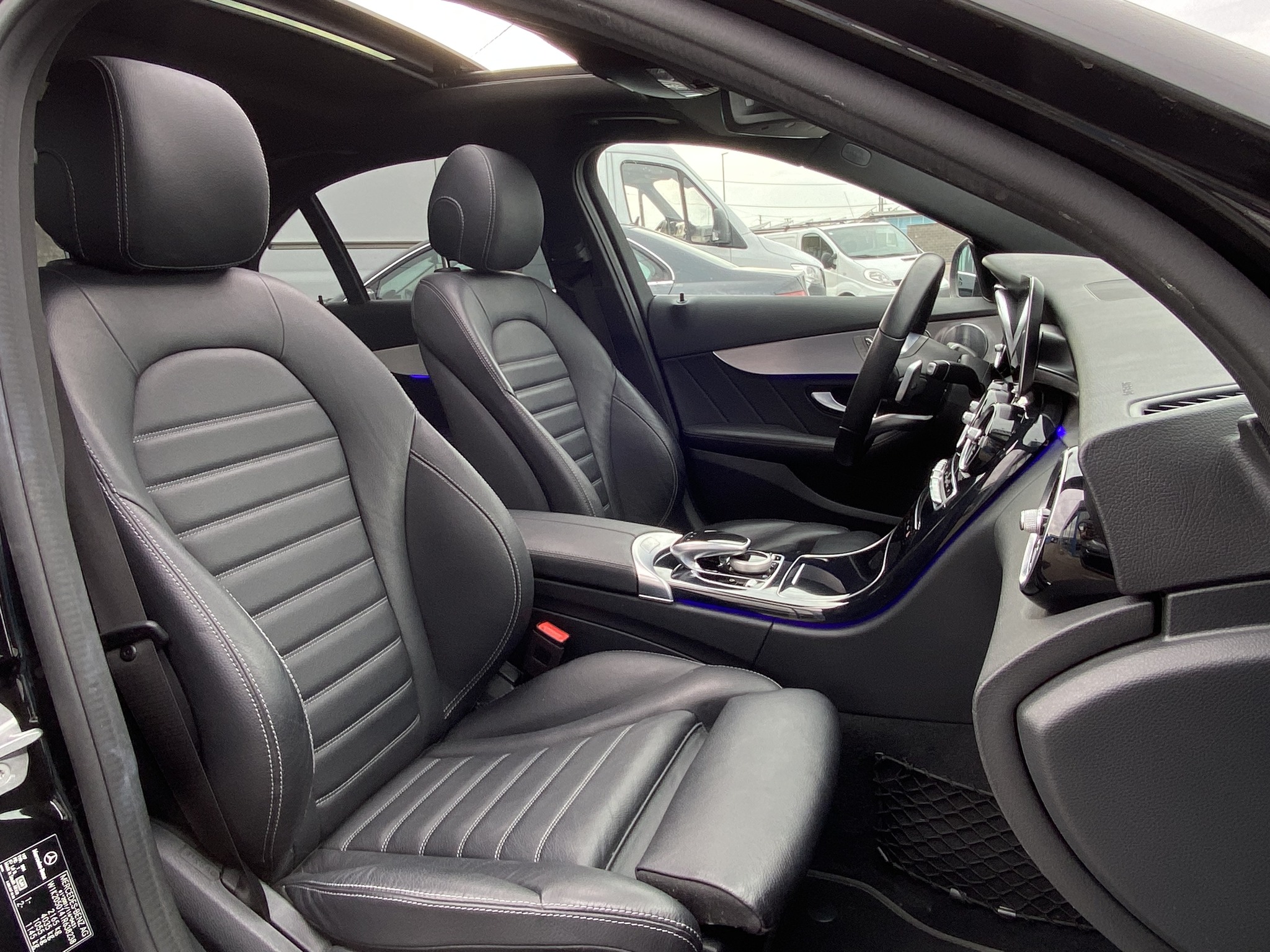 Mercedes-Benz Classe C C 220 D * PACK AMG + NIGHT * 2021 * 39 000 KM ! FULL !