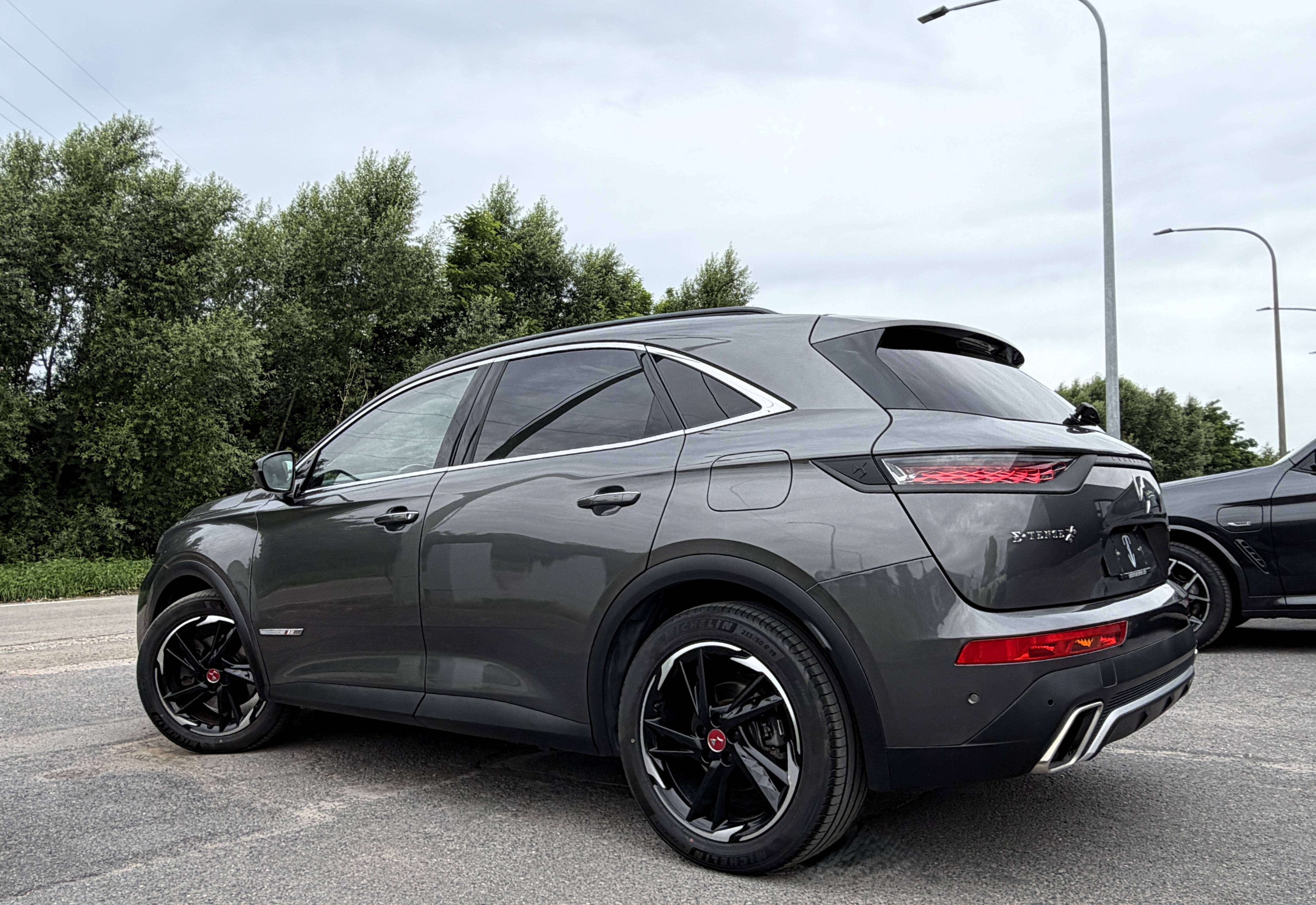 DS Automobiles DS 7 Crossback PHEV 1.6 E-TENSE 4x4 300 Performance Line+ CUIR/PANO/FULL LED/KEYLESS/CAMERA/SIEGES ELECT-MEMOIRE-CHAUFF./GARANTIE