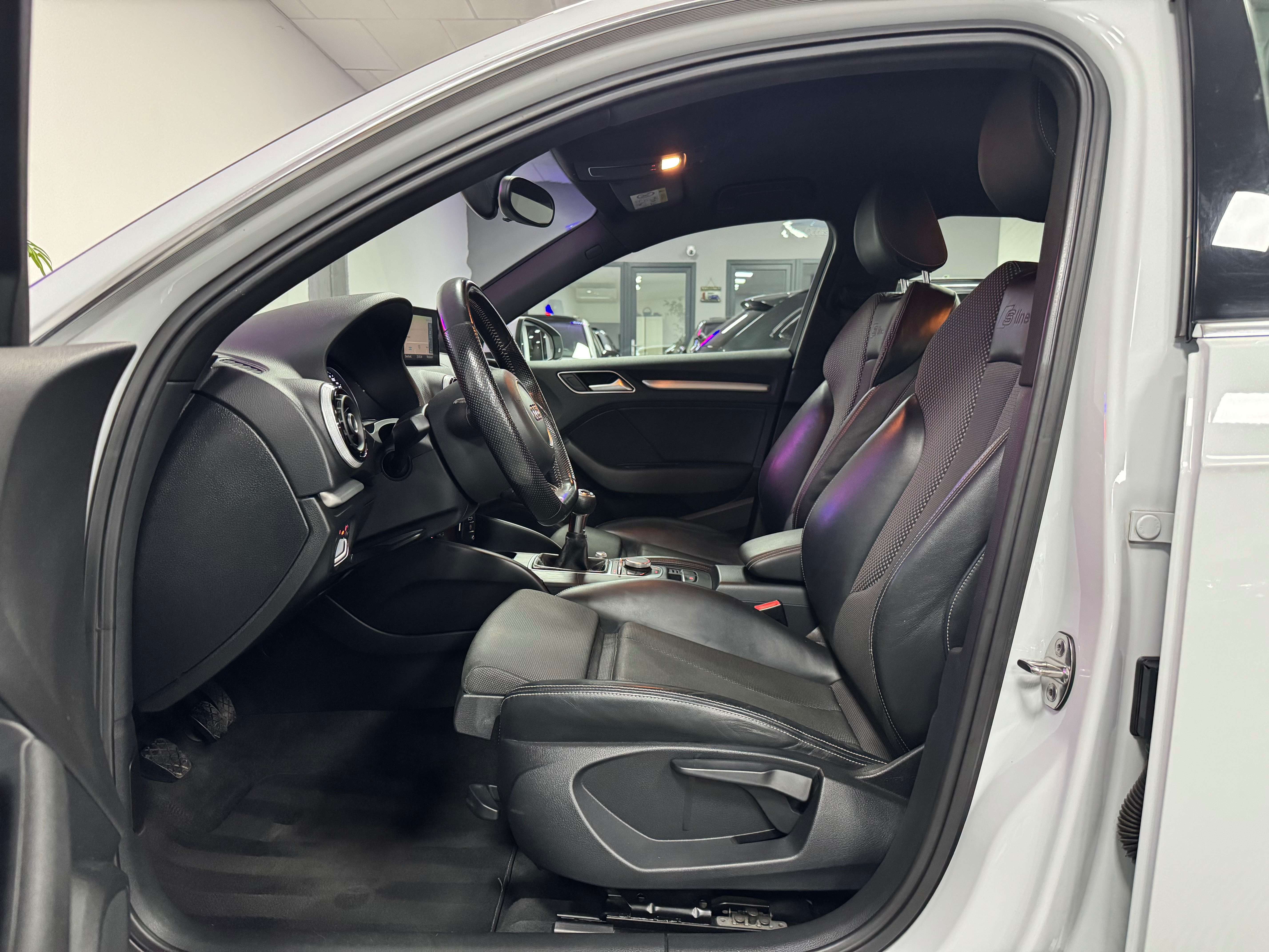 Audi A3 Sportback 1.4 TFSI S line 12 mois garantie