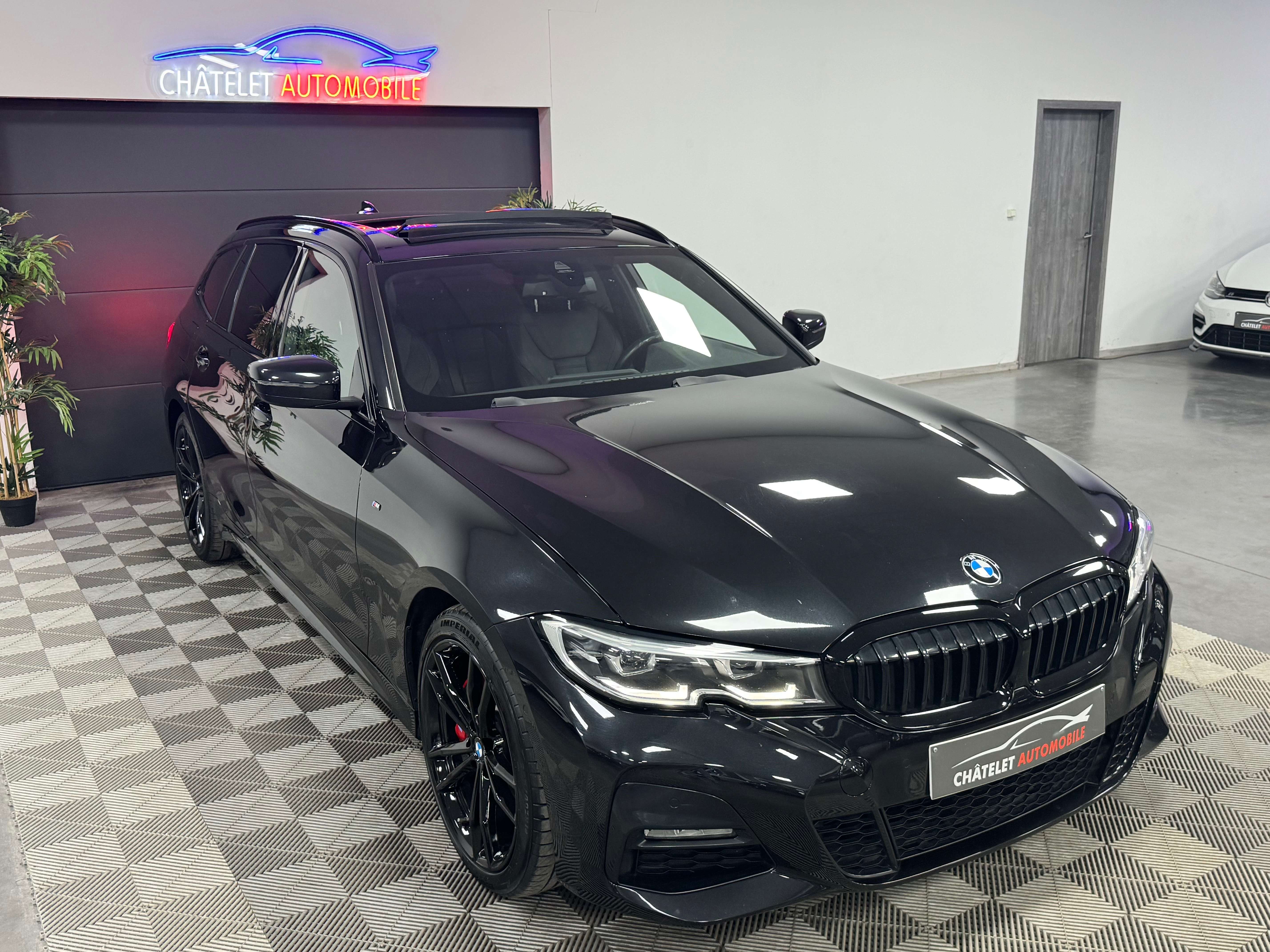 BMW 330 e Pack-M Performance Full 12 mois garantie