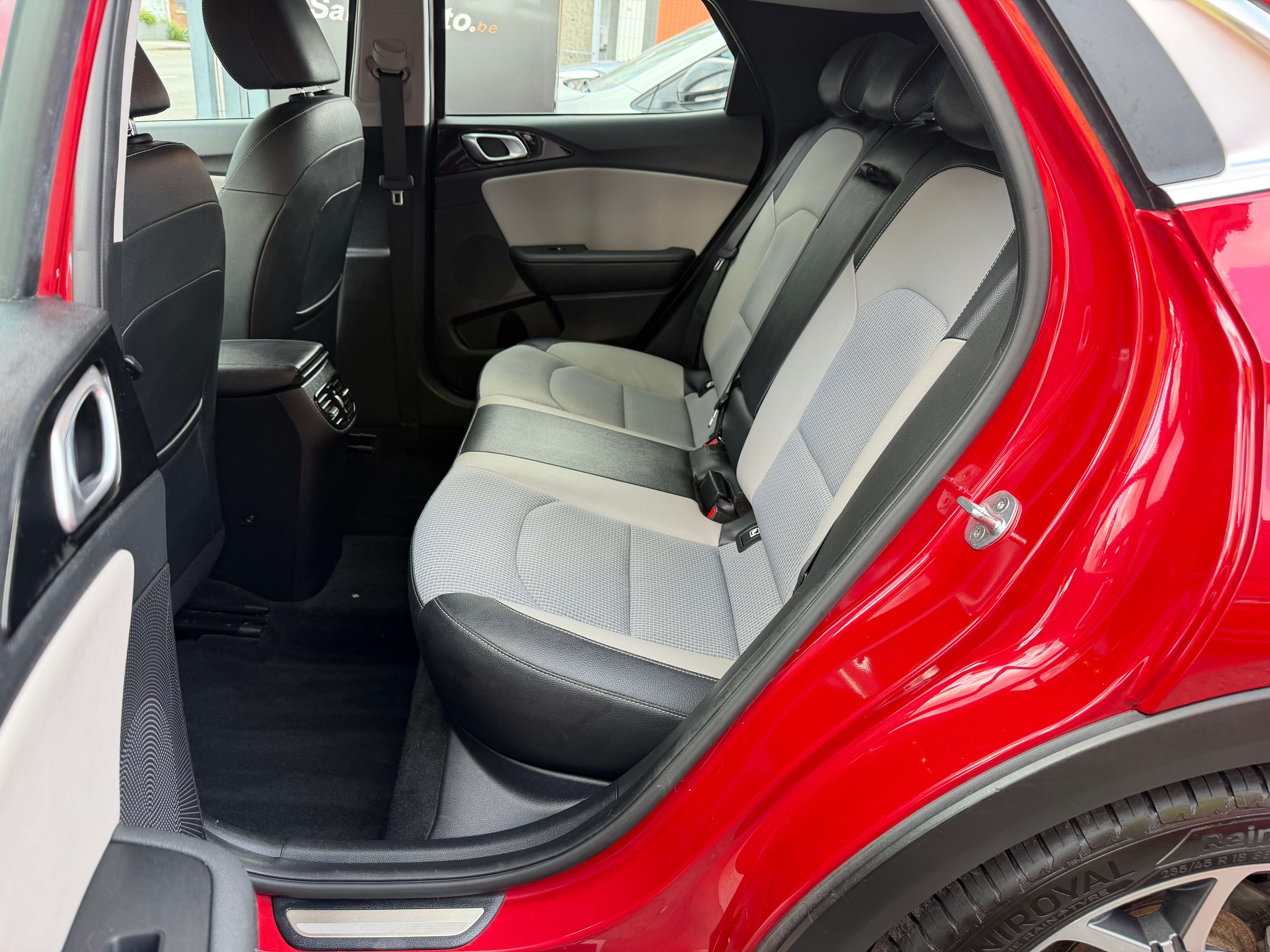 Kia XCeed XCeed 1.0 T-GDi • FULL LED • NAVI • CAMERA • CUIR • JANTES 18 • GARANTI