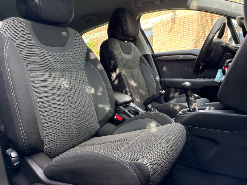 Citroen C4 1.6 HDI 90CH EXCLUSIVE // 2014 // CLIM AUTO // JANTES // GARANTIE