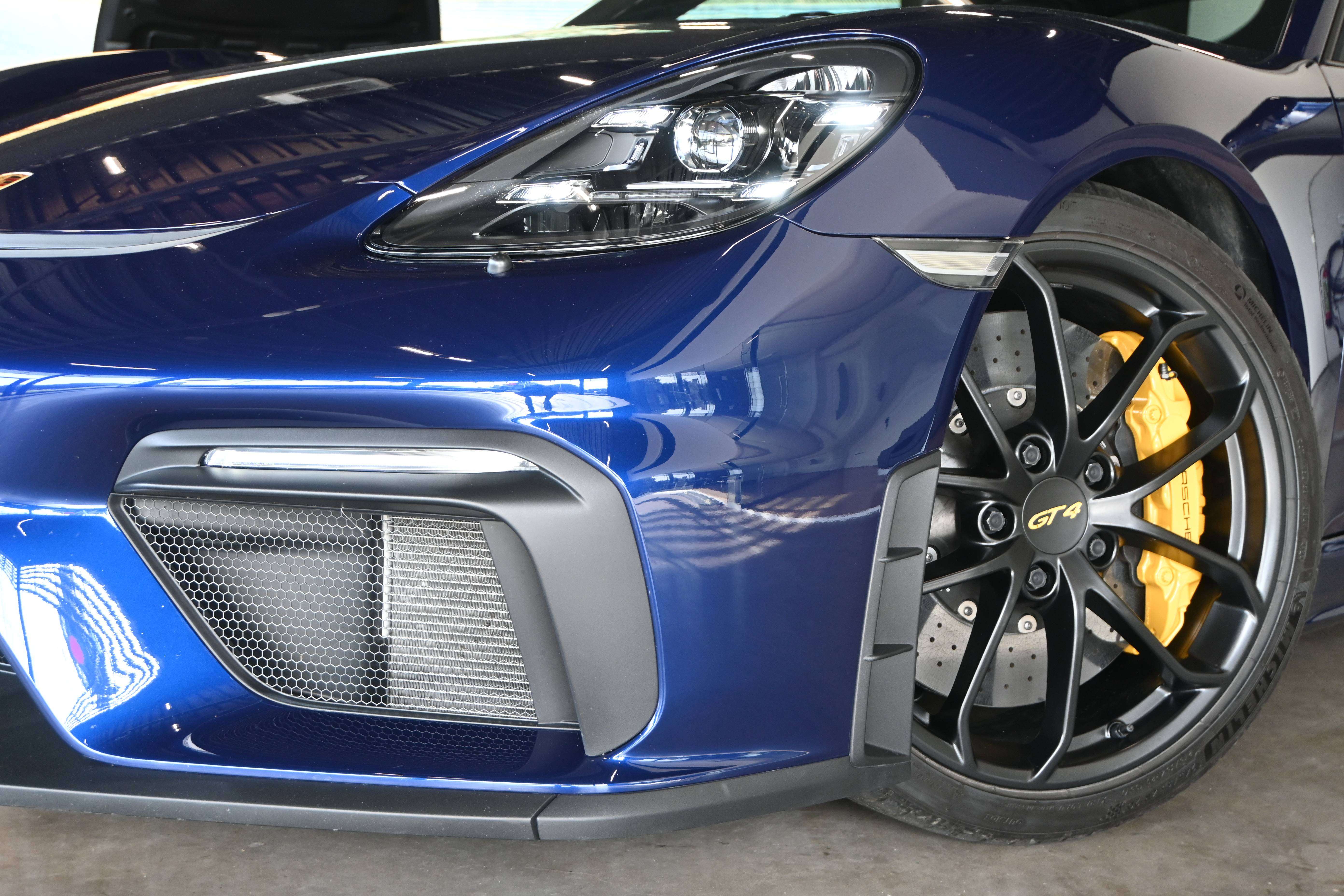 Porsche Cayman 718 GT4 Clubsport 4.0i **CARBON/ALCANTARA/CAM/BOSE/CERAMIC BRAKES/CHRONO**