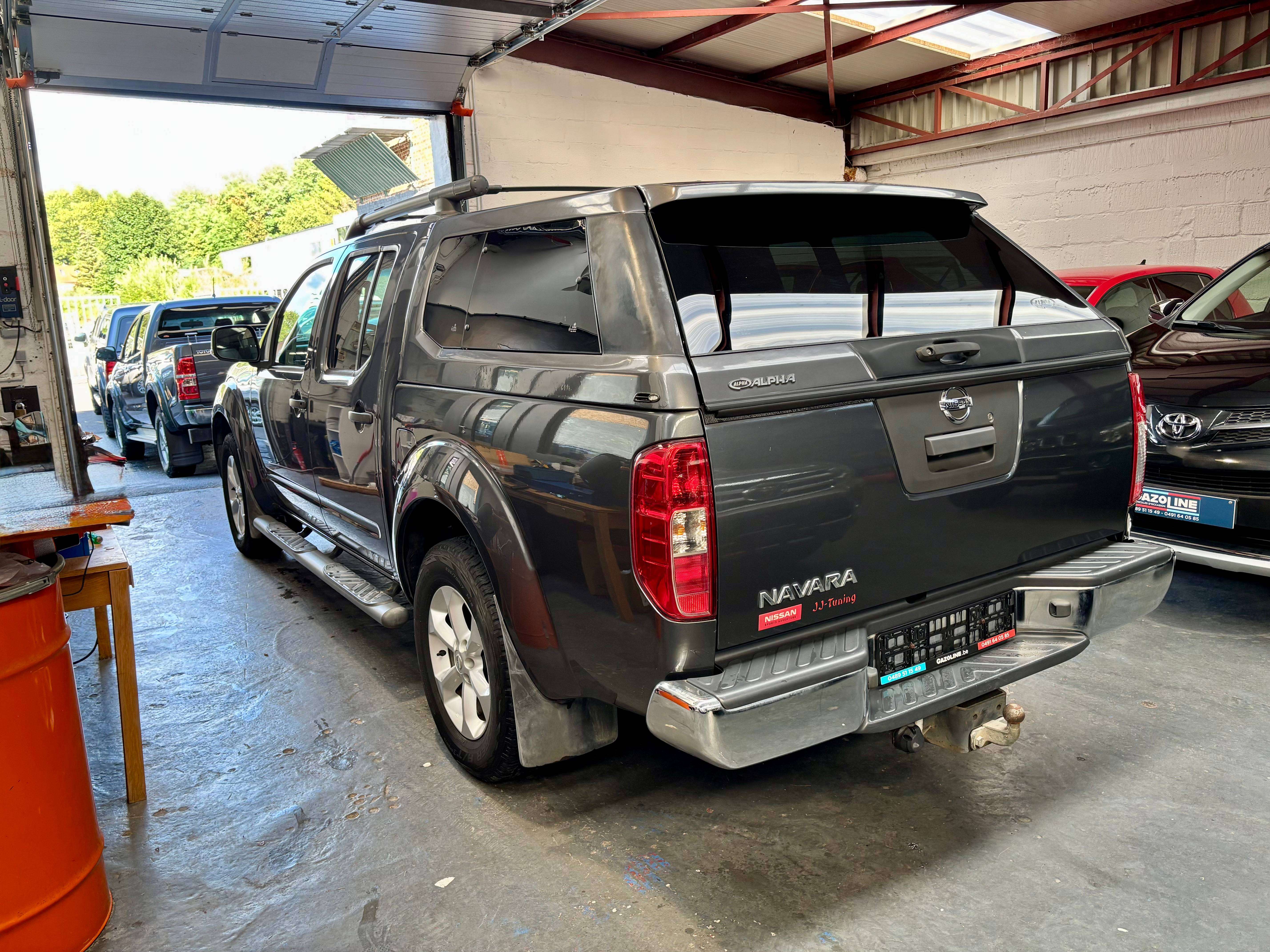 Nissan Navara Navara 2.5 dCi 4x4 LE Belgium Car-pass ESP