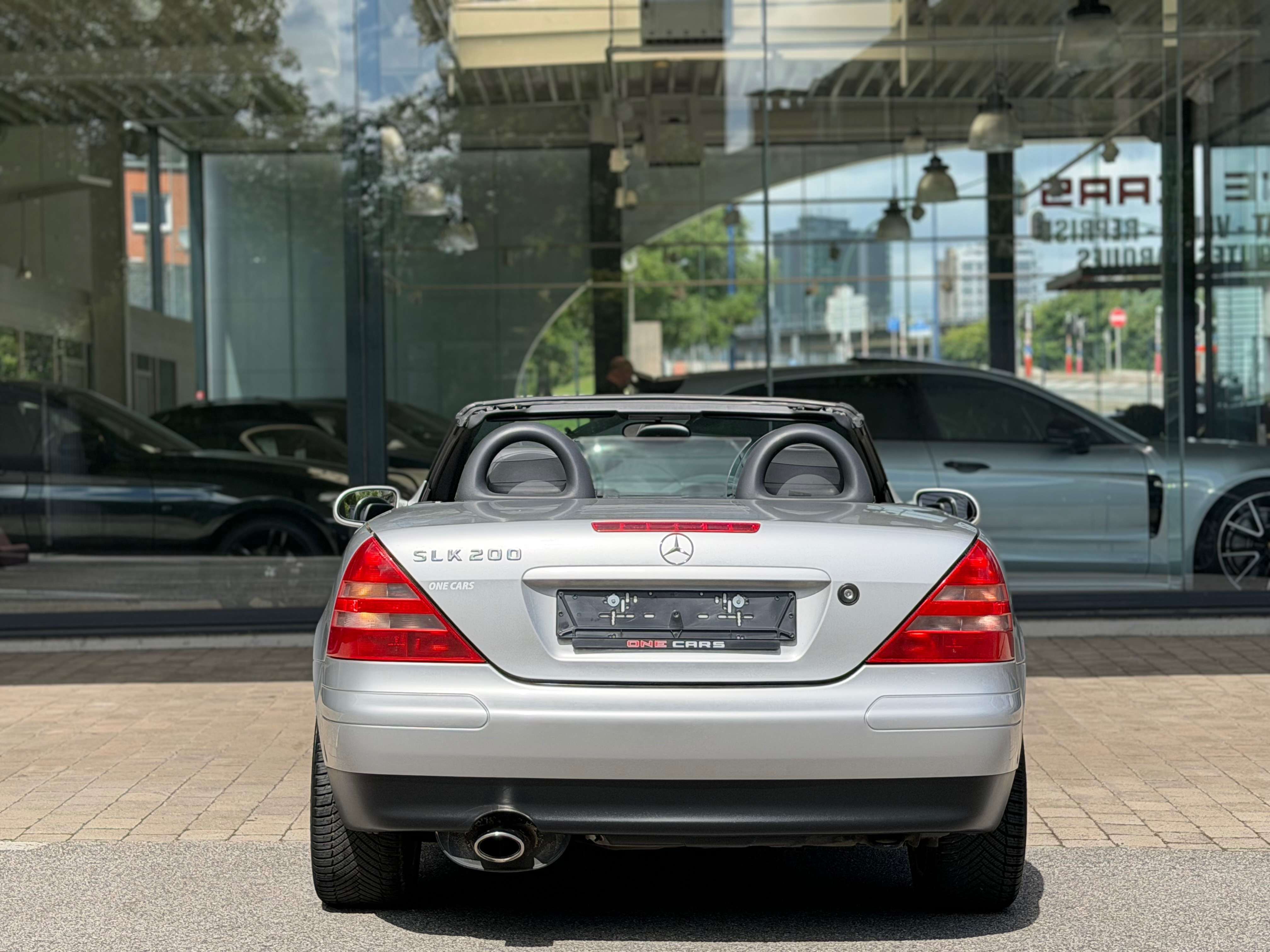 Mercedes-Benz SLK 200 CABRIO 136cv AIRCO-CUIR CHAUFF.-USB-AUX-VE-JA17-GAR 12MOIS