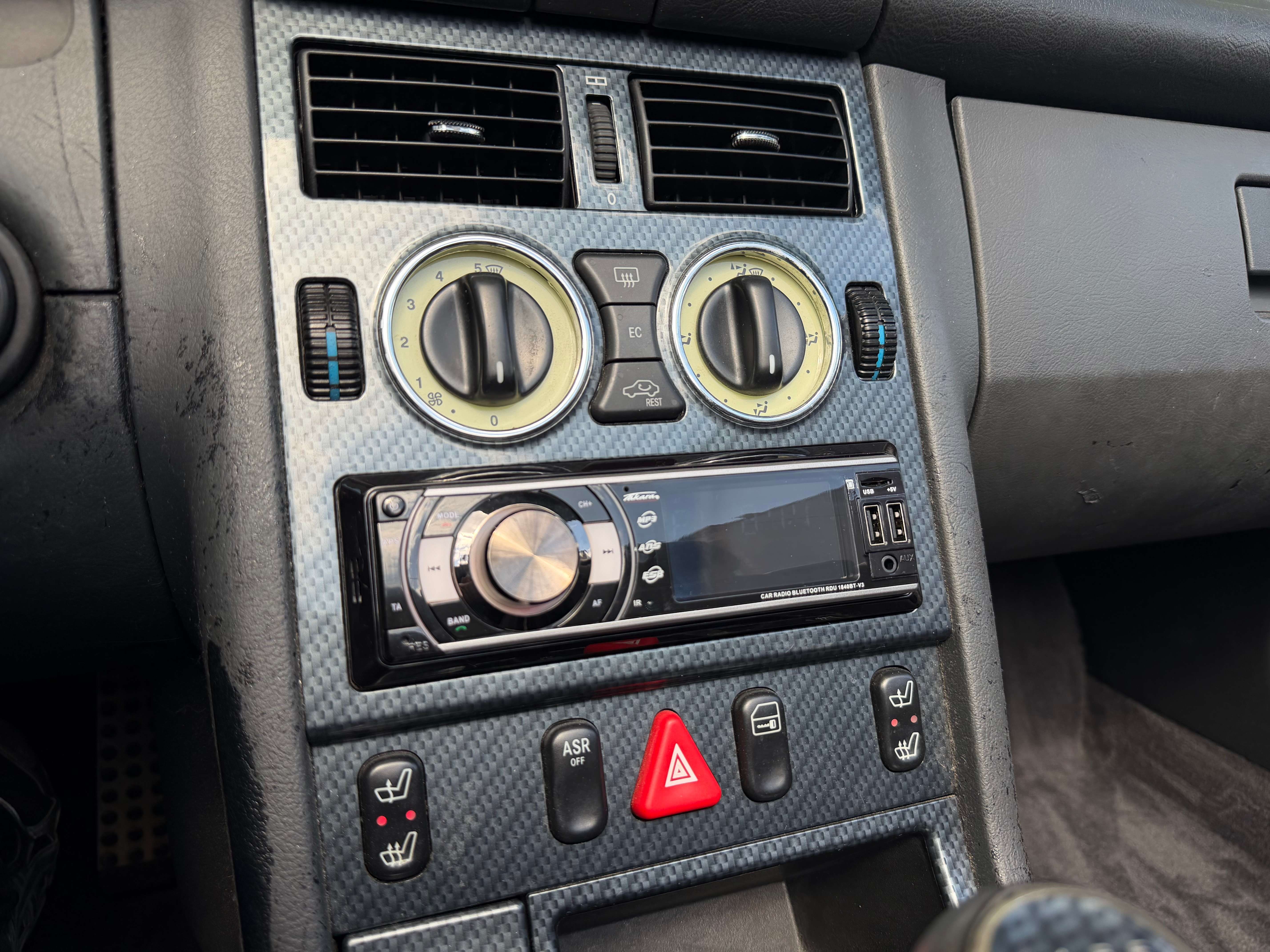 Mercedes-Benz SLK 200 CABRIO 136cv AIRCO-CUIR CHAUFF.-USB-AUX-VE-JA17-GAR 12MOIS