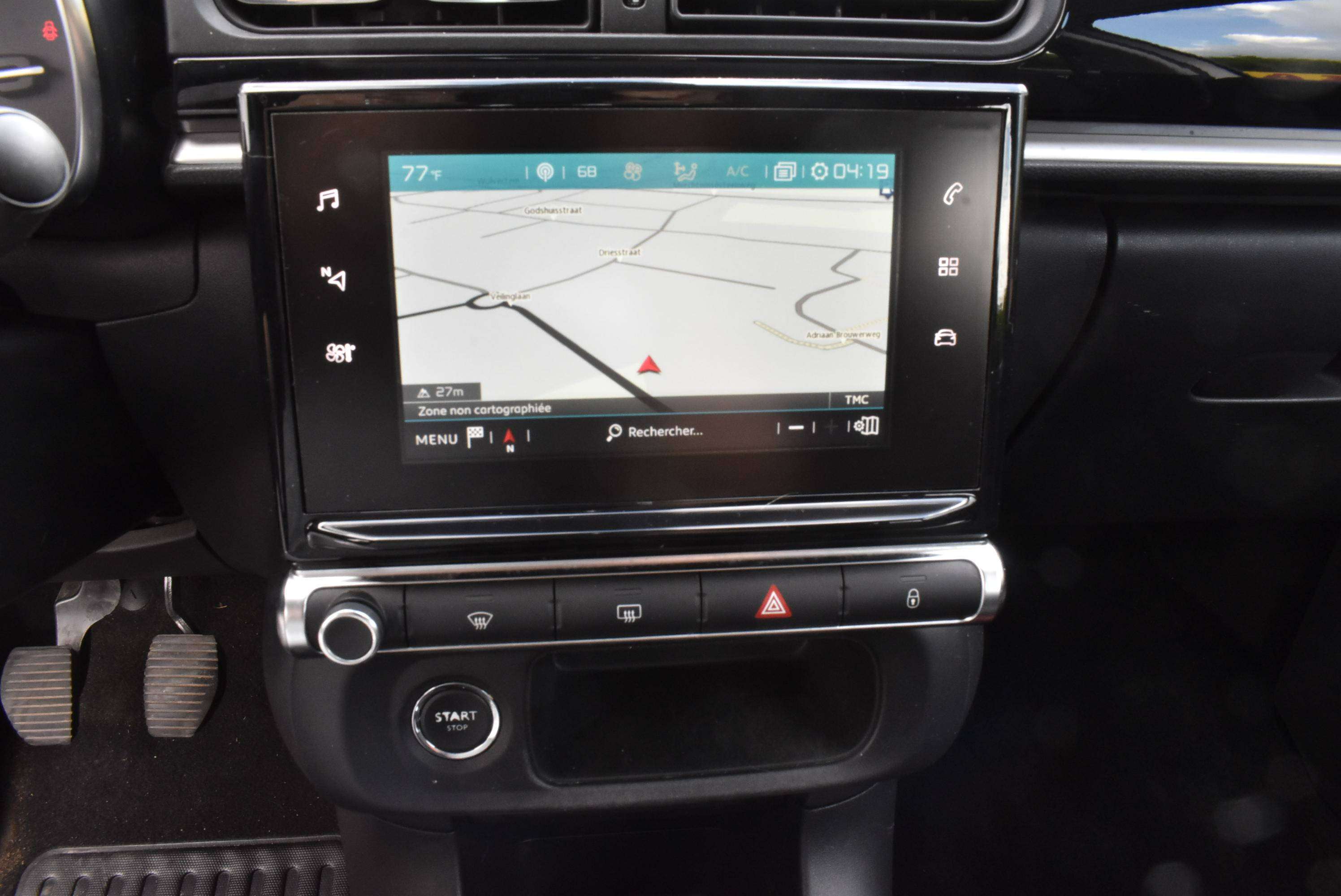 Citroen C3 1.2i GPS/CarPlay/Airco 60.000KM!! **B2B FIX PRICE**