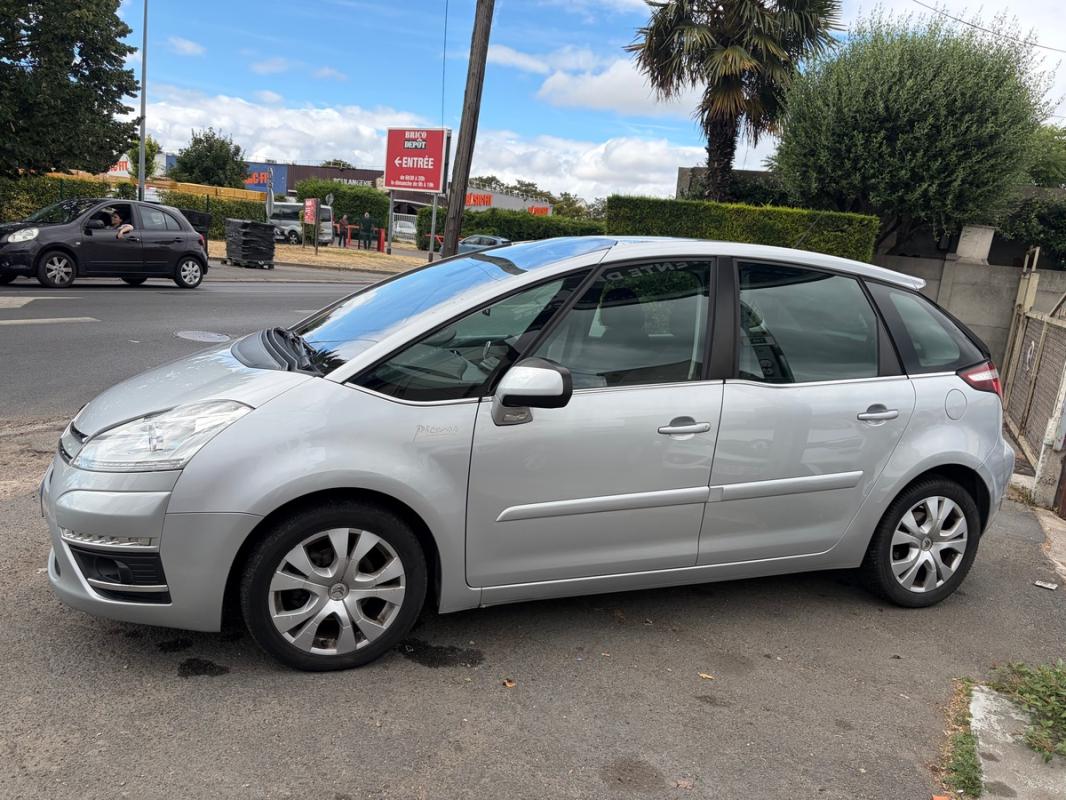 Citroen C4 EXCLUSIVE 1.6l 2012 BOITE AUTO GPS BLUETOOTH RADAR RÉGULATEUR PAYÉMENT EN 3 FOIS
