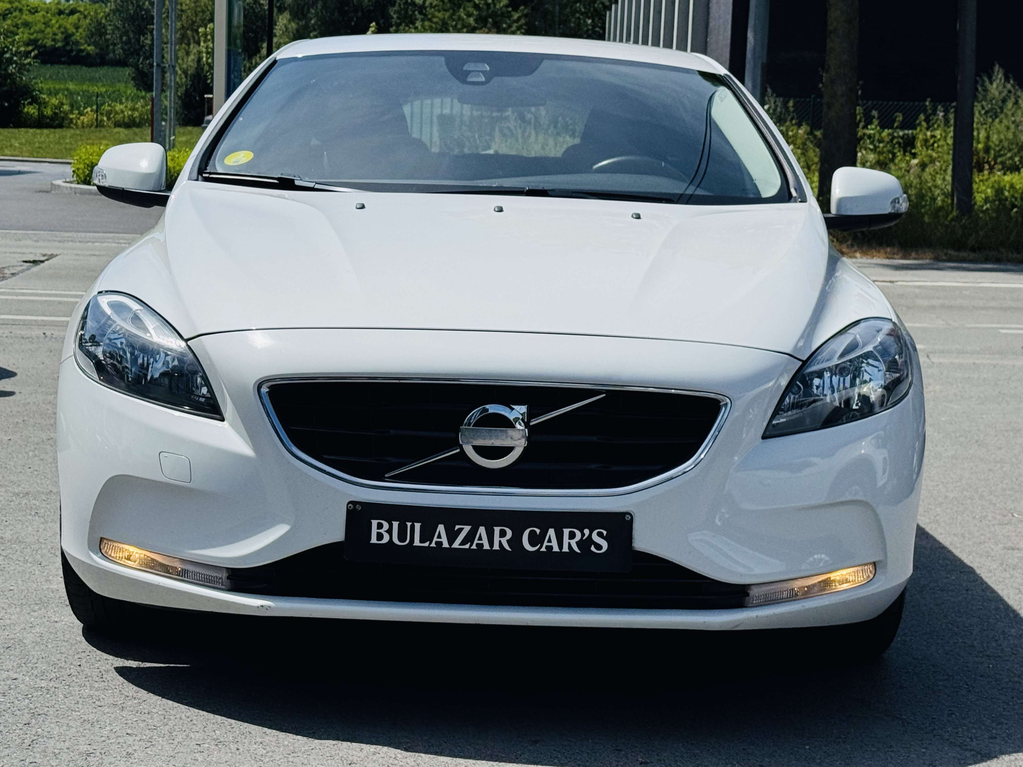 Volvo V40 V40 1.6 D2 Kinetic*1 ER MAIN*CARNET*CLIM*GARANTIE 12 MOIS
