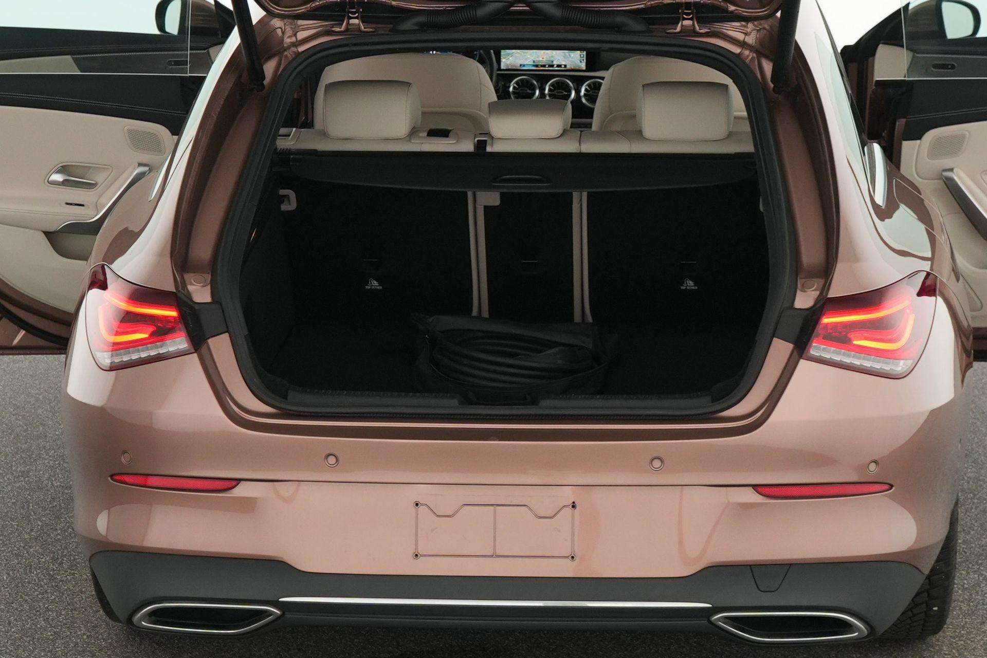 Mercedes-Benz CLA 250 e Shooting Brake Business Solution 250 e Luxury Li