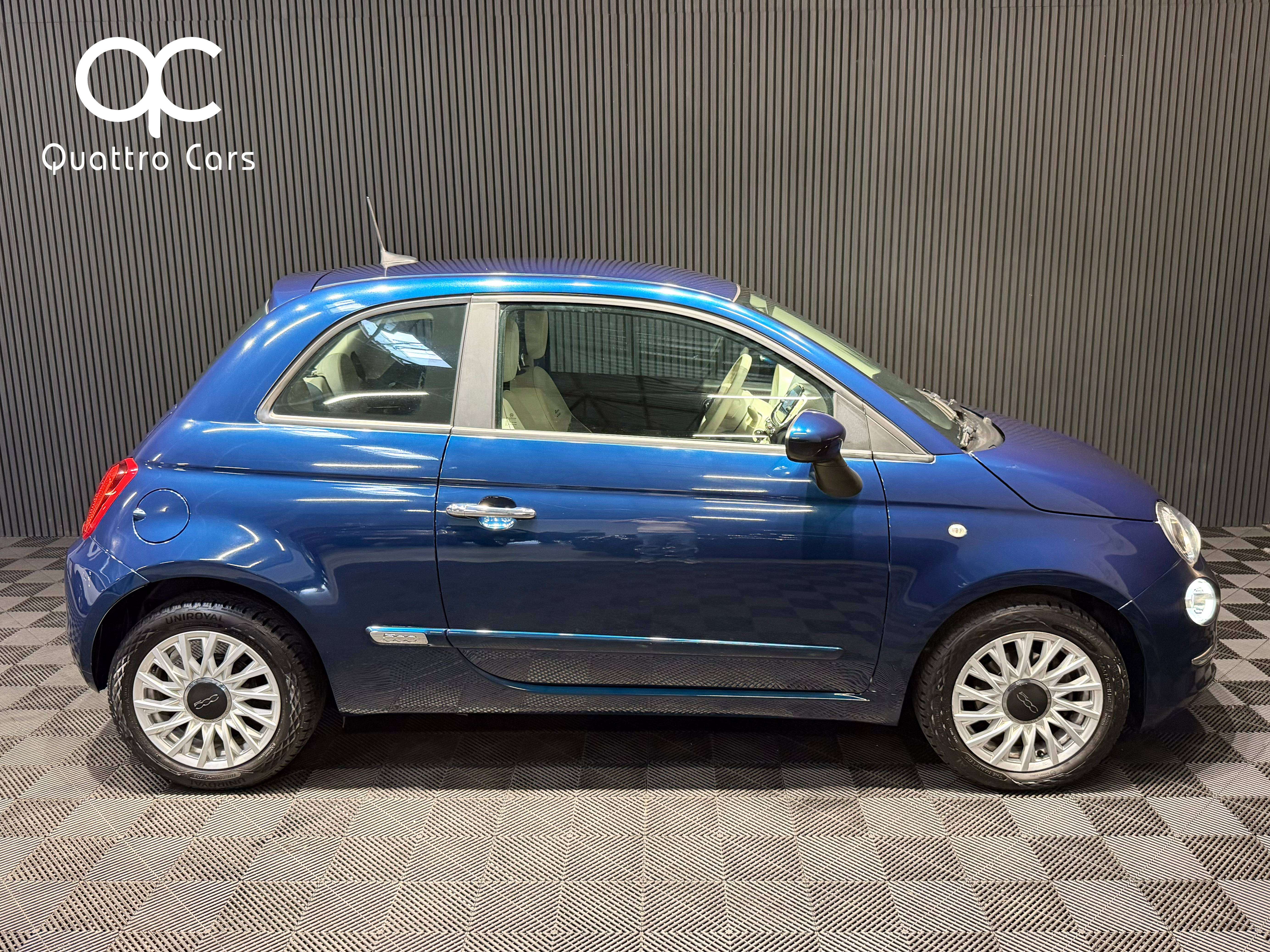Fiat 500 1.0i Hybrid Essence / Car play / Gps / Clim