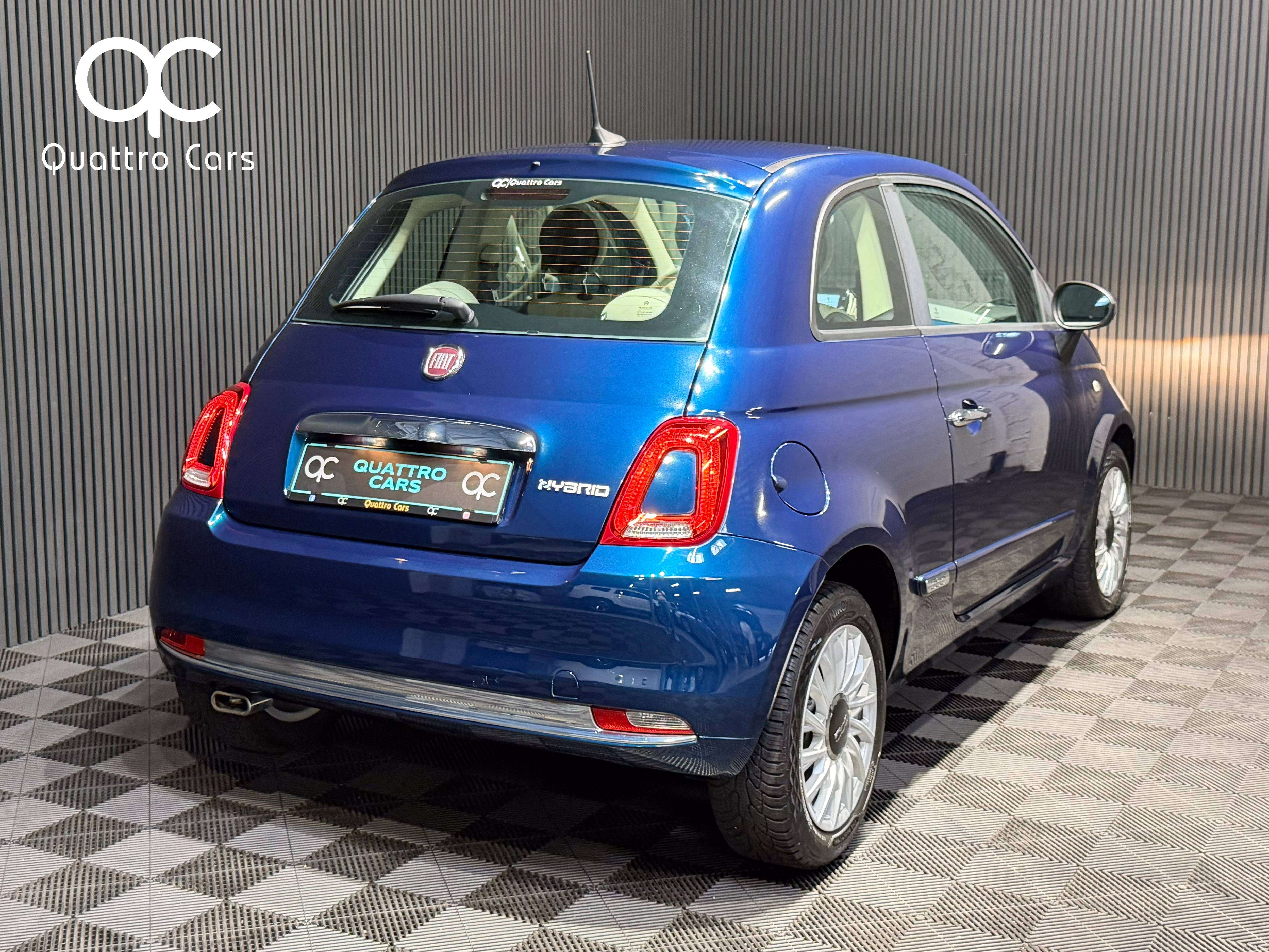Fiat 500 1.0i Hybrid Essence / Car play / Gps / Clim