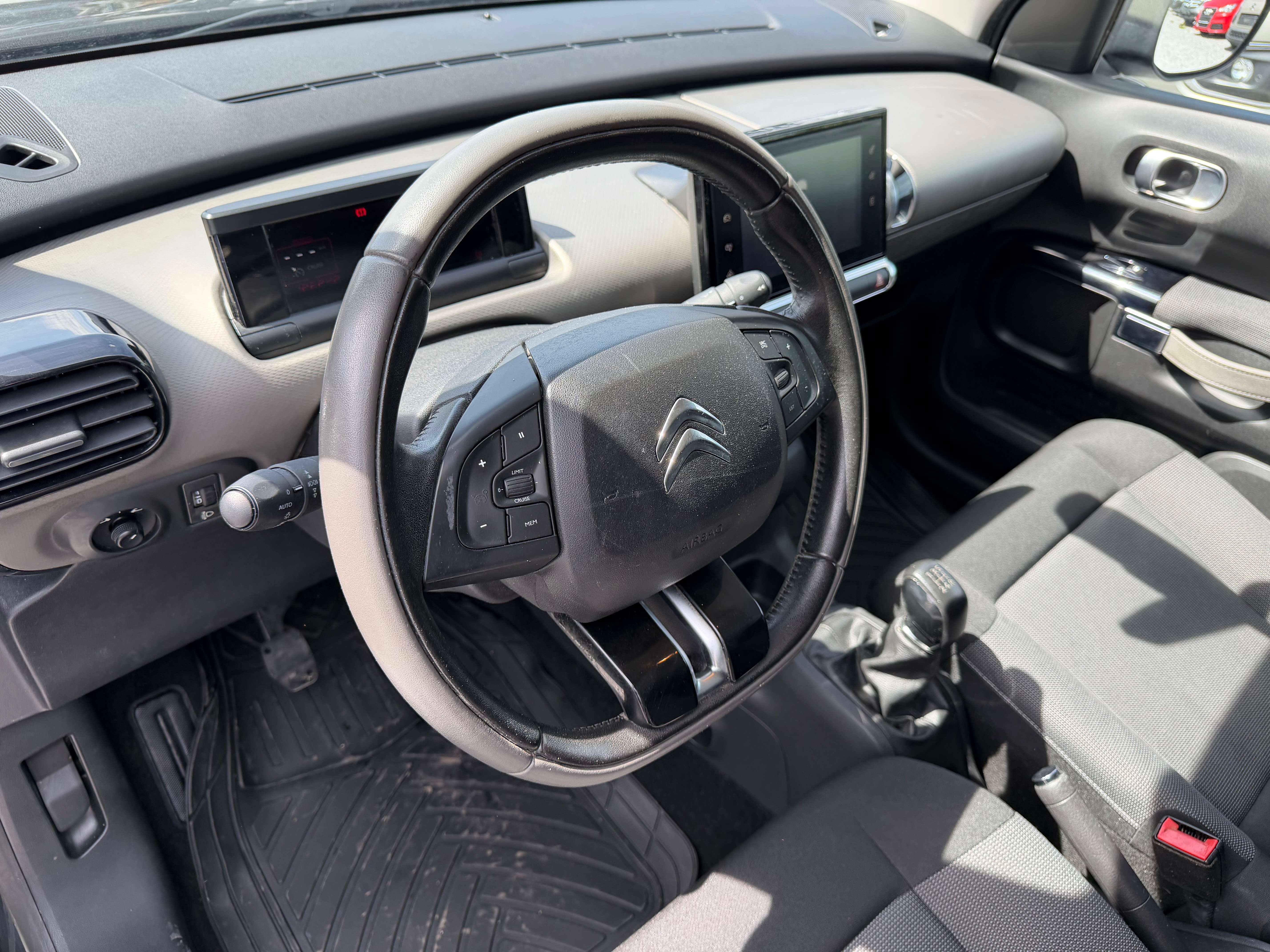 Citroen C4 Cactus 1.6 BlueHDi - Navigation - Caméra - Euro 6b