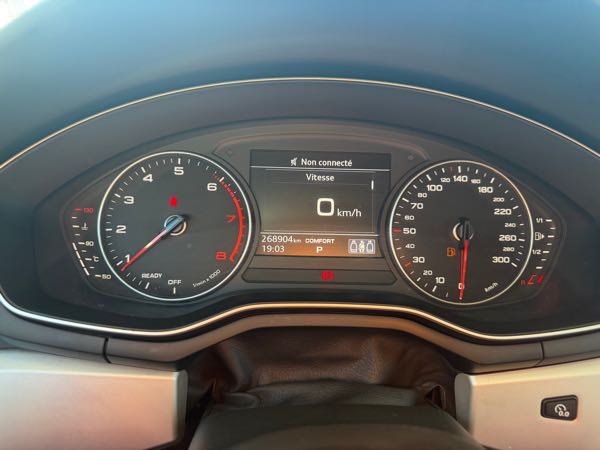 Audi A4 V (3) AVANT 35 TFSI 150 DESIGN S TRONIC 7