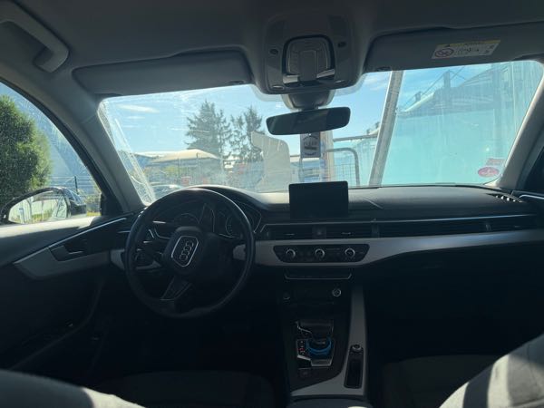 Audi A4 V (3) AVANT 35 TFSI 150 DESIGN S TRONIC 7