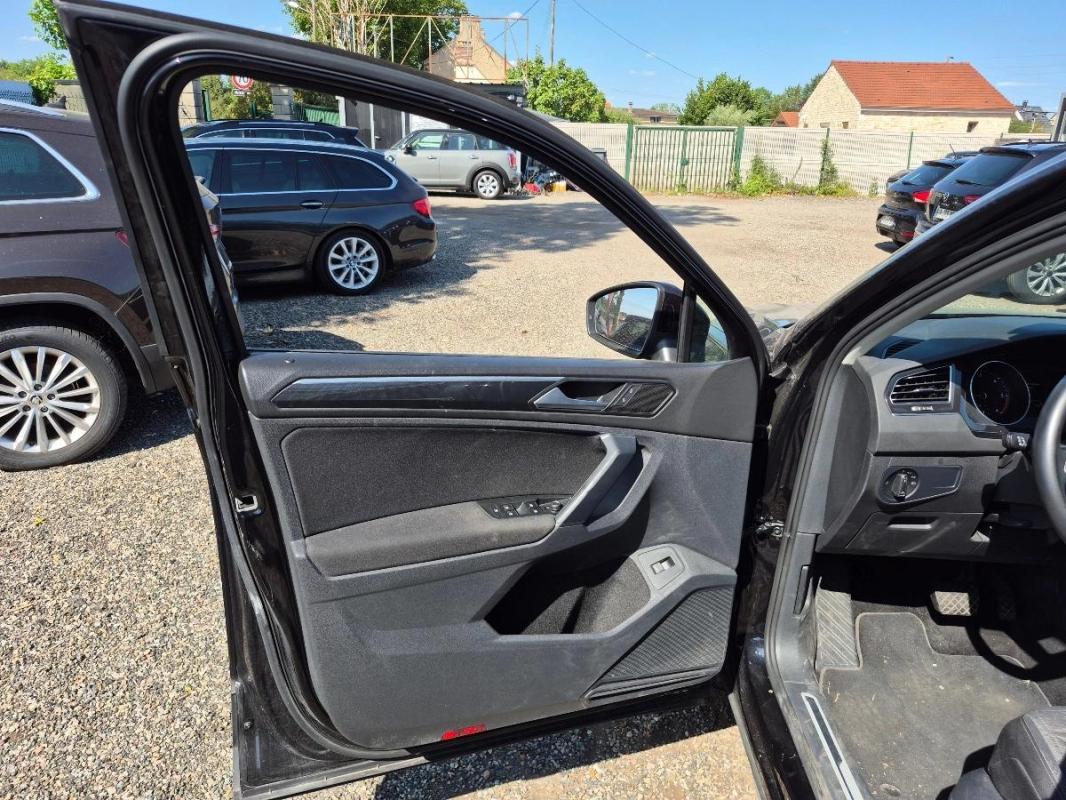 Volkswagen Tiguan 2.0 TDI 150 LIFE BUSINESS DSG BVA