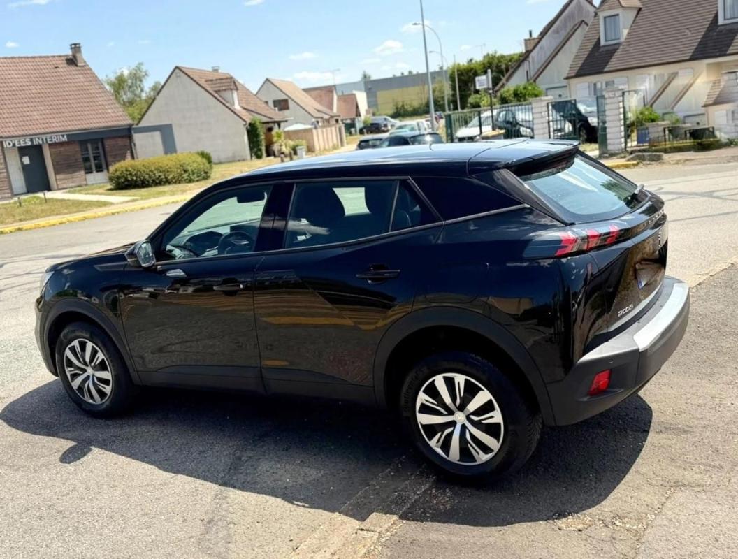 Peugeot 2008 1.2 PT 100 CV ACTIVE PACK 10/2023 9990 HT PRIX EXPORT