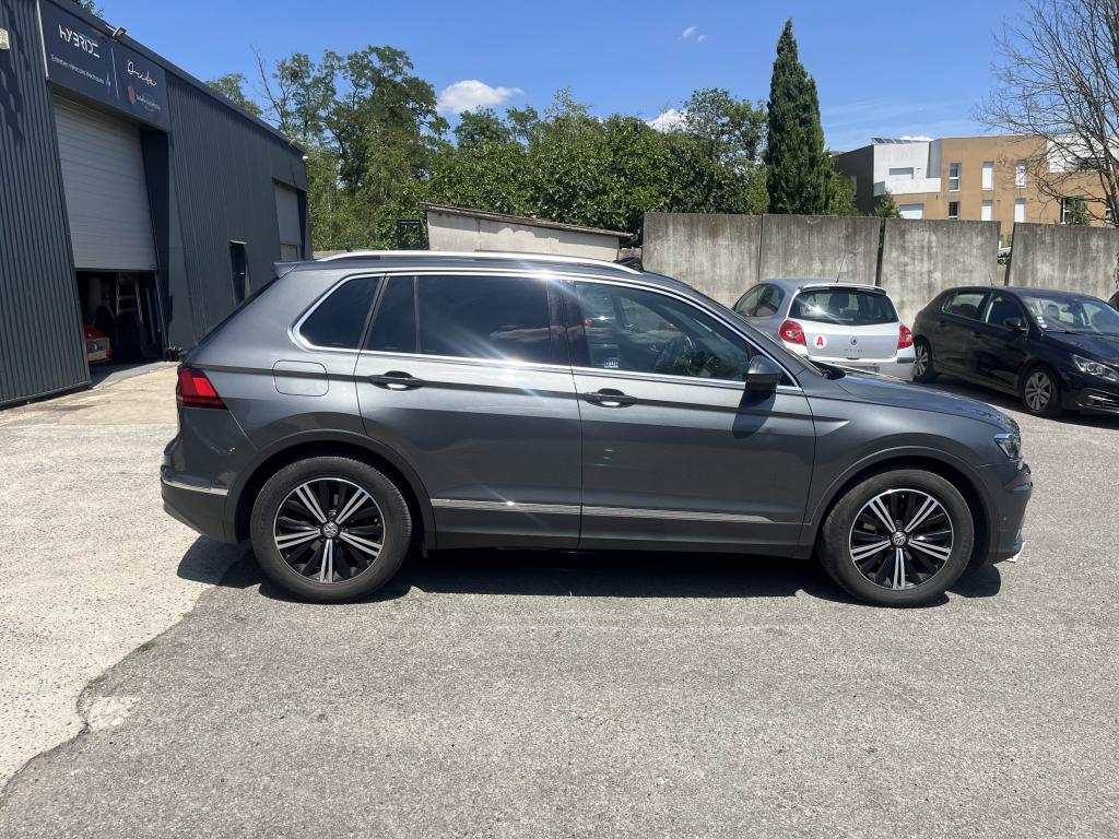 Volkswagen Tiguan 2.0 16V TDI BlueMotion - 150 BV DSG 7 2016 Carat Exclusive PHASE 1