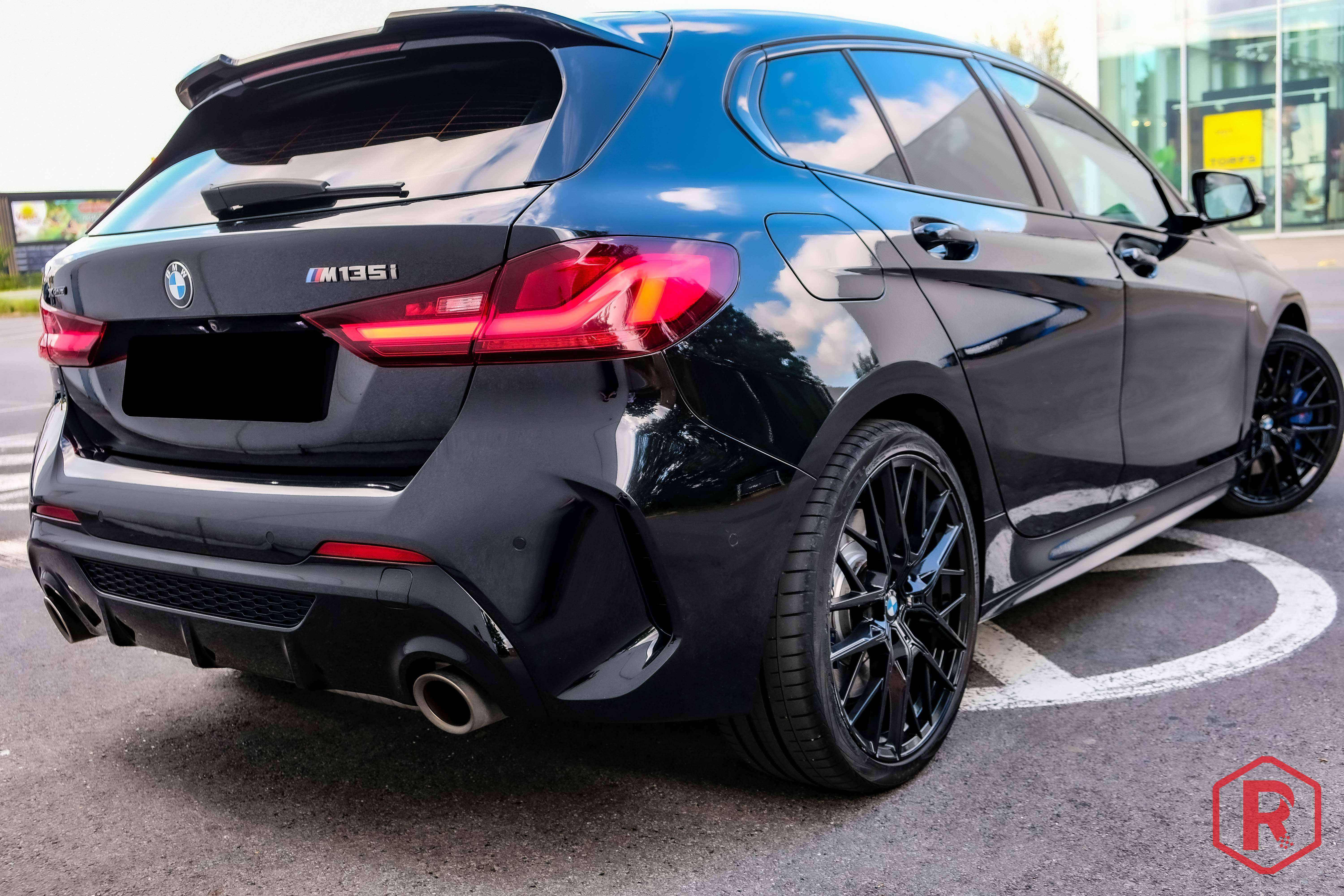 BMW 135 M135i Harman Kardon ACC Head-up Historiek