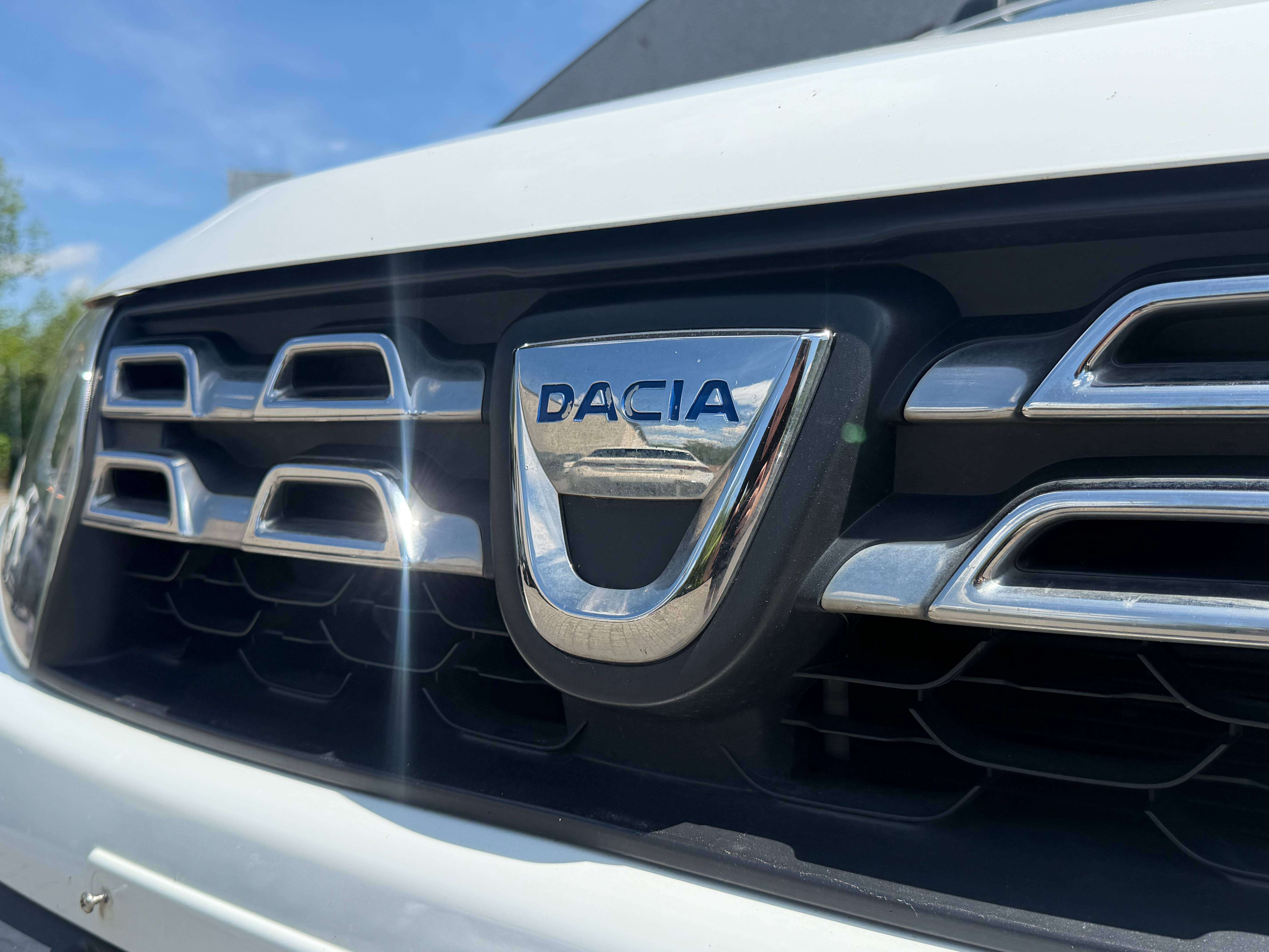 Dacia Duster MARCHAND OU EXPORT !!! 1.5 dCi, Capteurs AR, Climatisation, Cuir